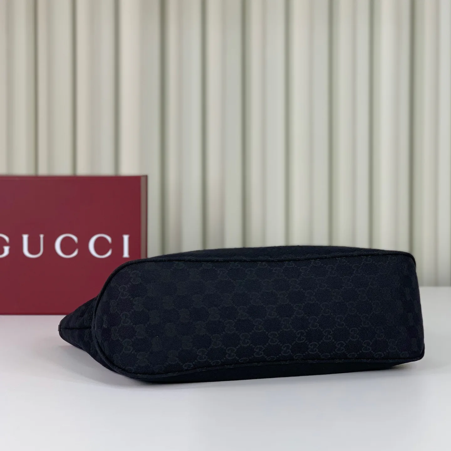 Women's Classic Handbags GUCCI 17574165
