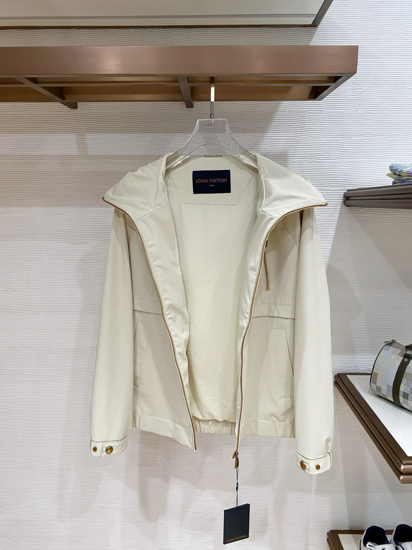 Men's Jackets And Down Jackets LOUIS VUITTON 17993097