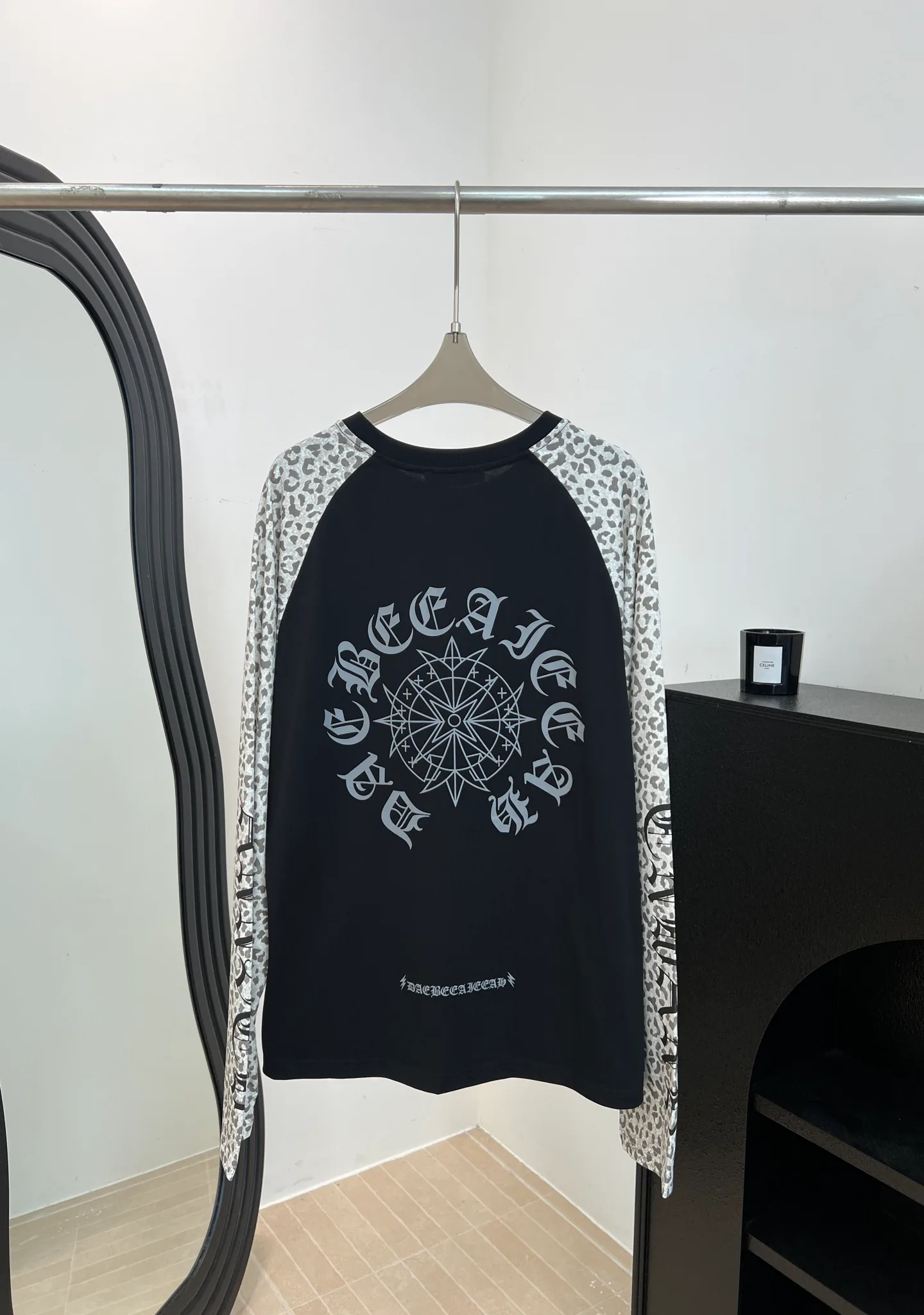 Women's T-Shirts CHROME HEARTS 17571161