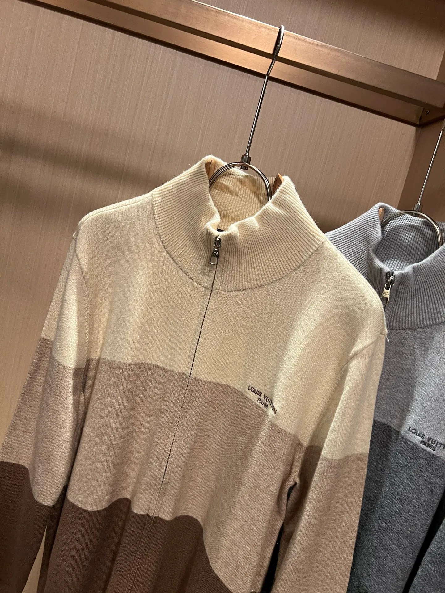 Men's Jumpers And Sweaters LOUIS VUITTON 18243920