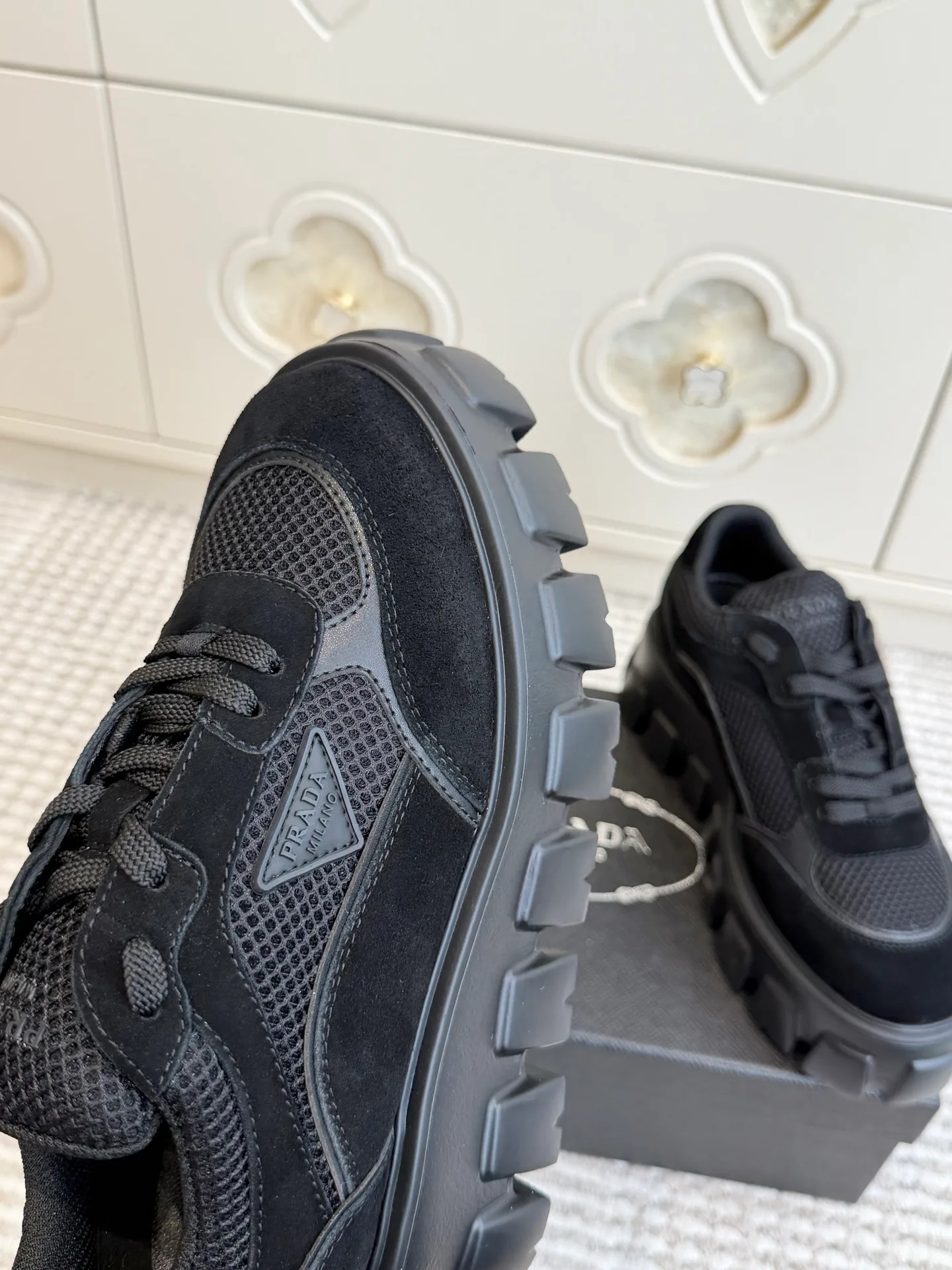 Women's Sneakers PRADA 18261279