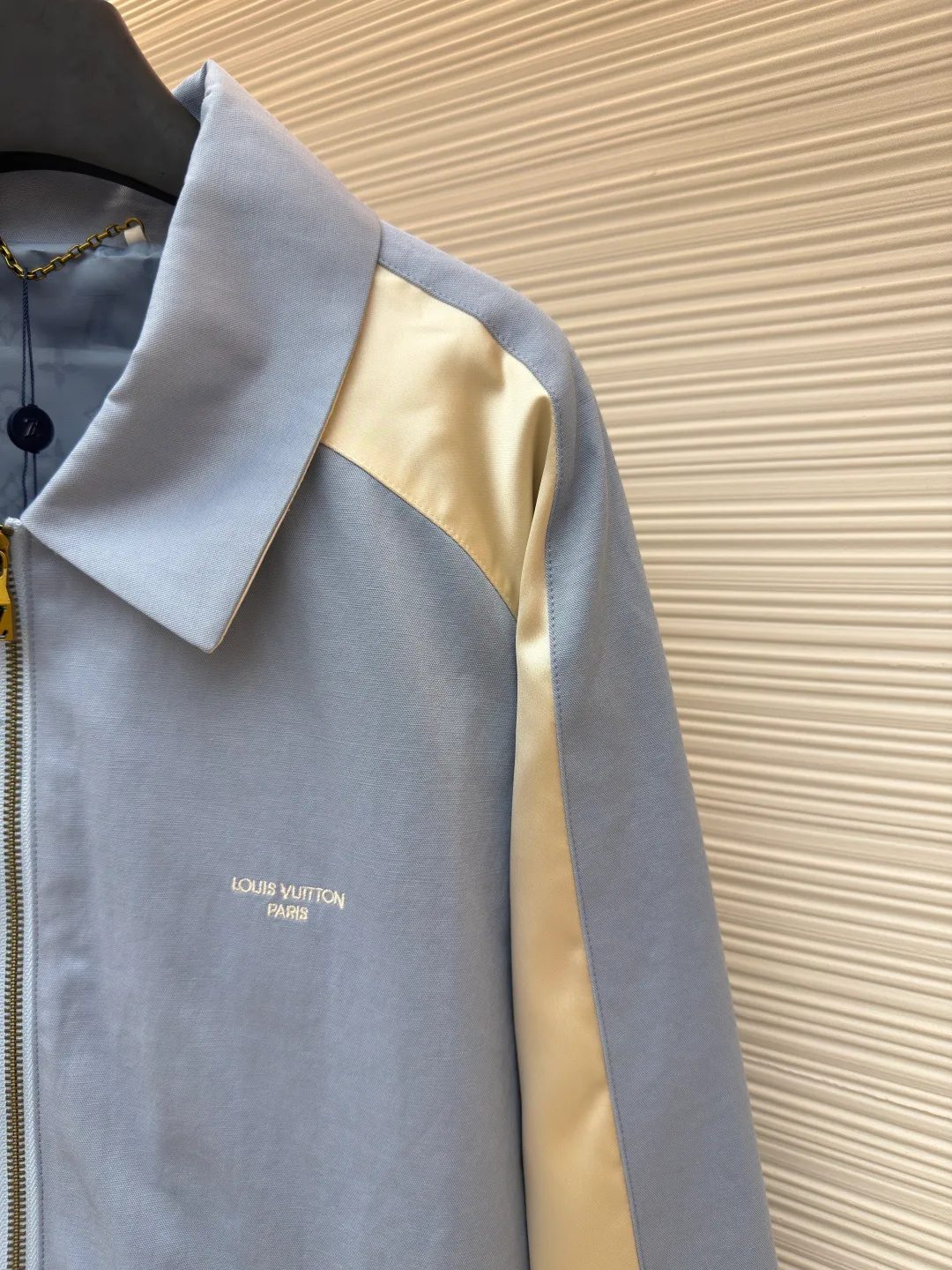 Men's Jackets And Down Jackets LOUIS VUITTON 17740877