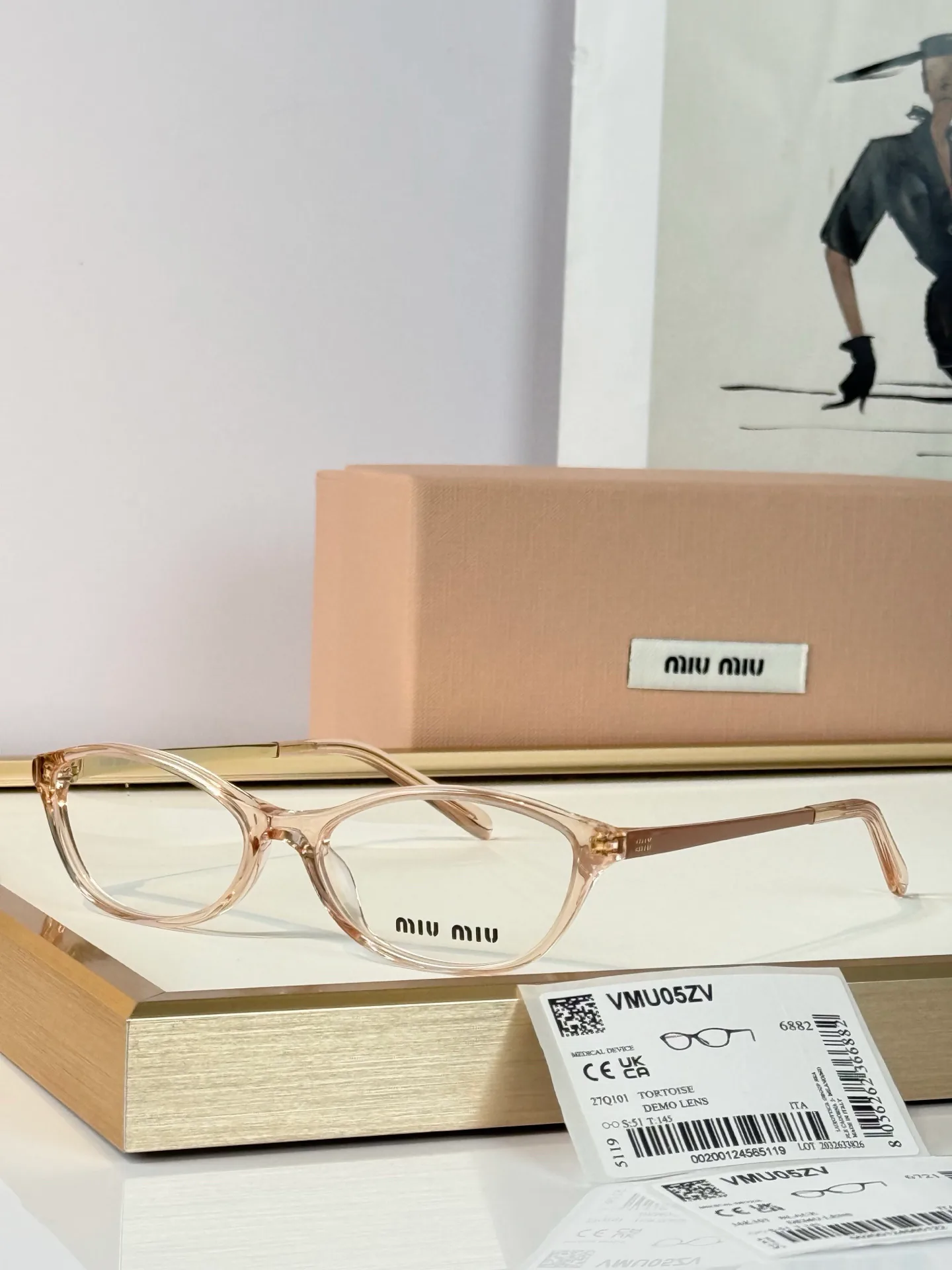 Glasses MIU MIU 18118192