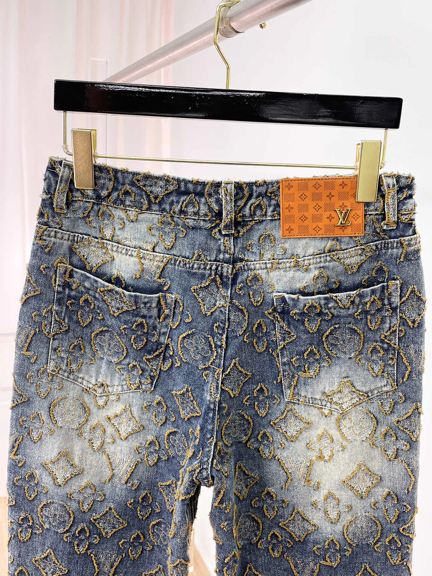 Men's Jeans LOUIS VUITTON 18499645