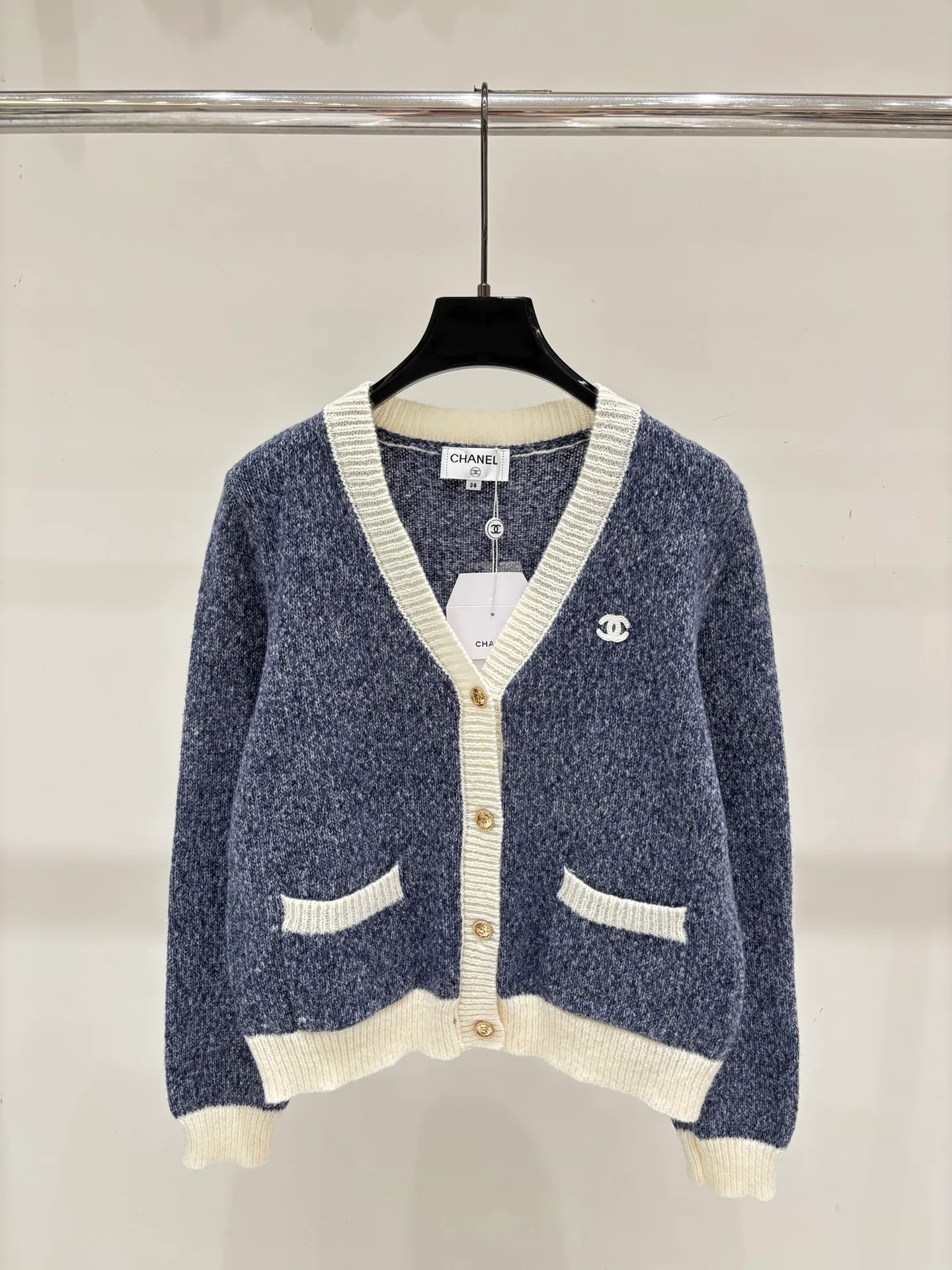 Джемперы И Свитеры Женские Chanel 18609054