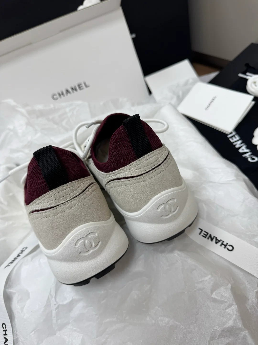 Women's Sneakers CHANEL 17418279