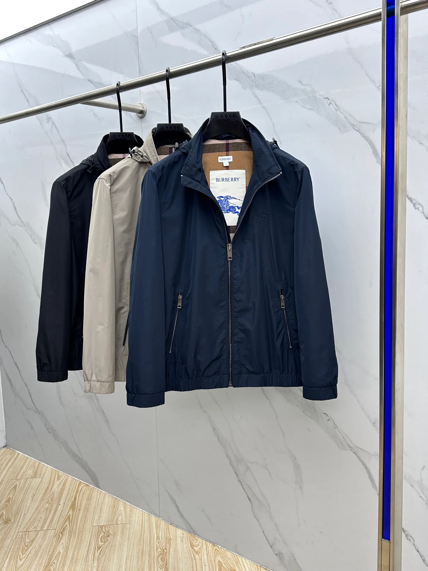 Men's Jackets And Down Jackets BURBERRY 18246778