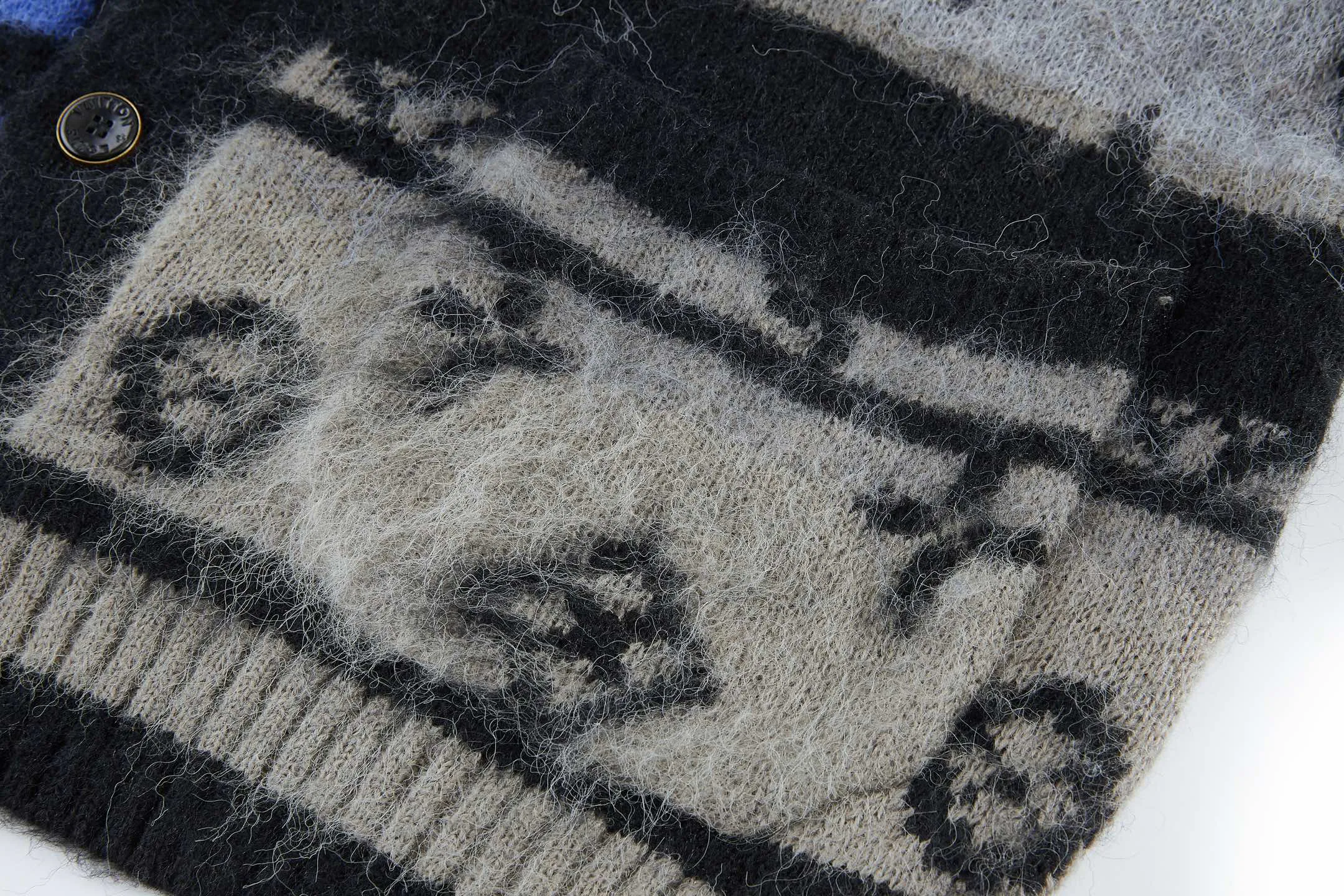 Women's Jumpers And Sweaters LOUIS VUITTON 18184101