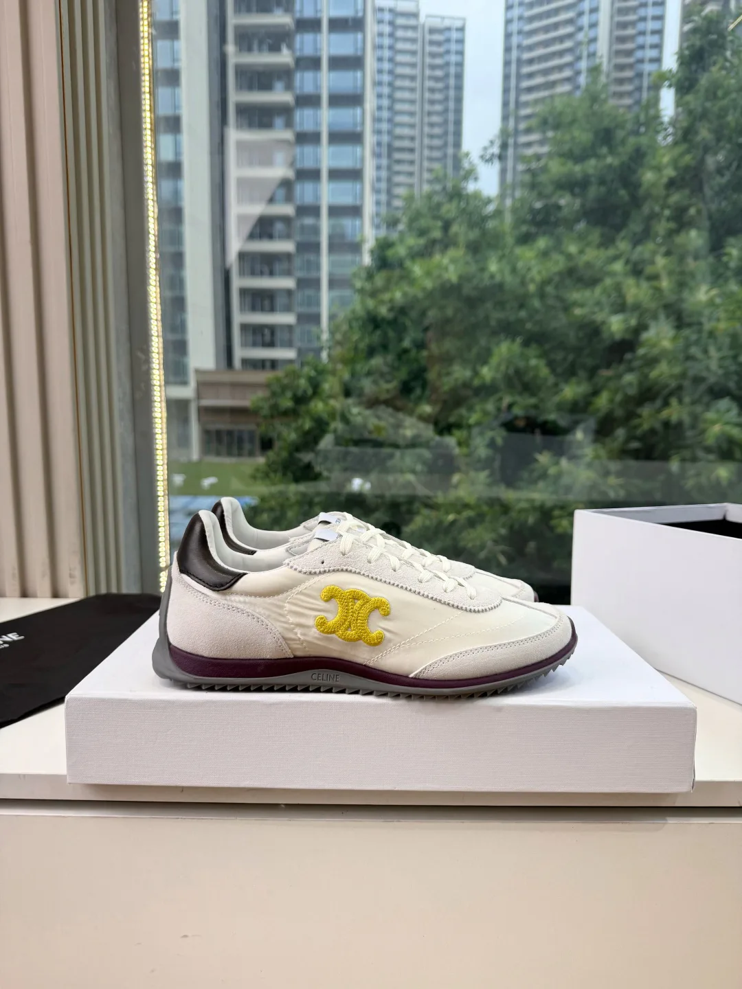 Women's Sneakers CELINE 18053585