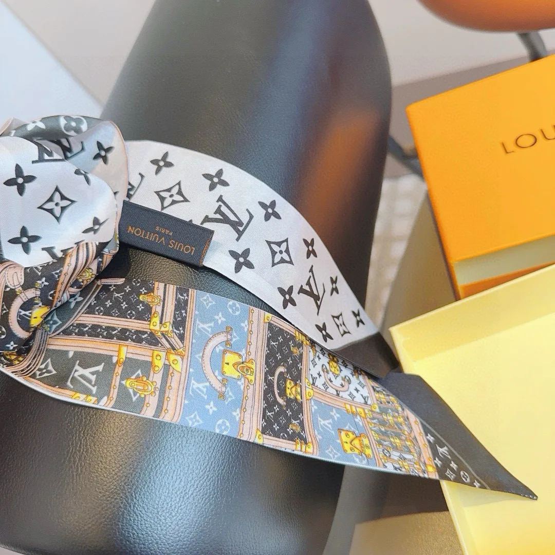 Silk Scarves LOUIS VUITTON 17543233