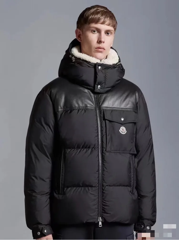 Women's Jackets And Down Jackets MONCLER 17964560