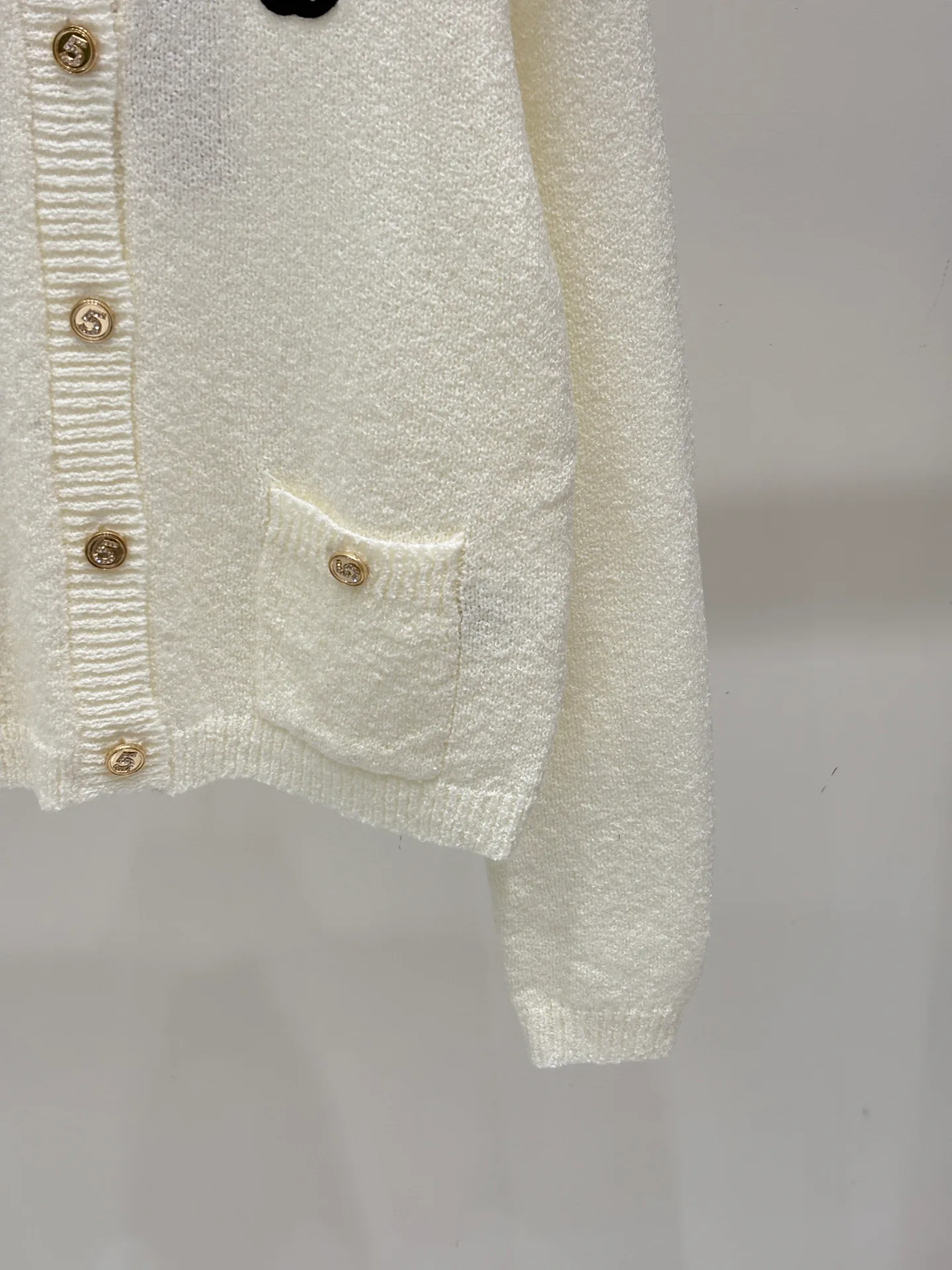 Women's Jumpers And Sweaters CHANEL 18032141