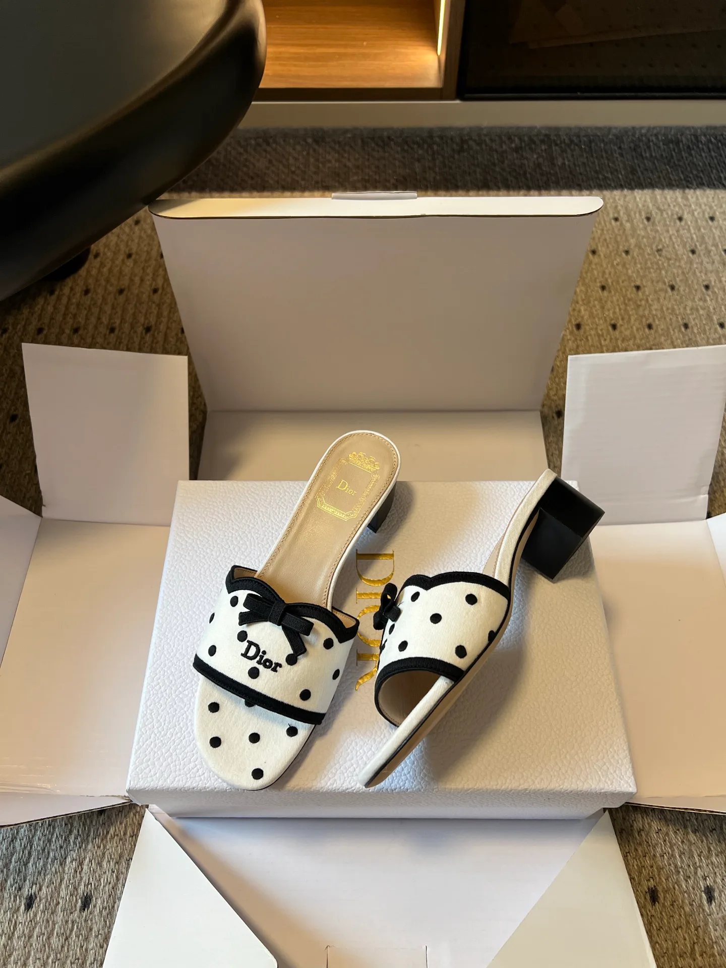 Women's Mules And Clogs CHRISTIAN DIOR 17915222