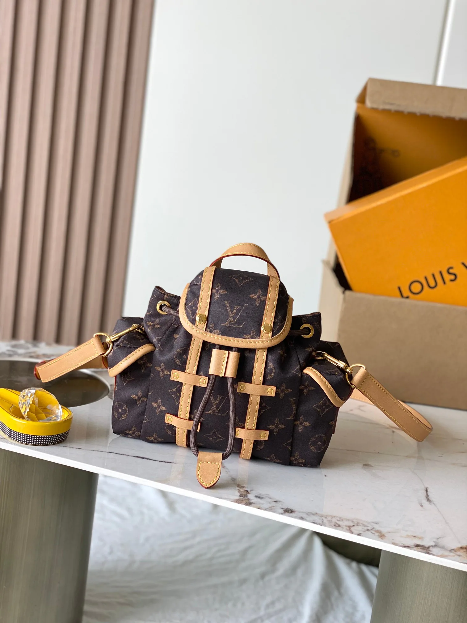 Women's Classic Handbags LOUIS VUITTON 17906939