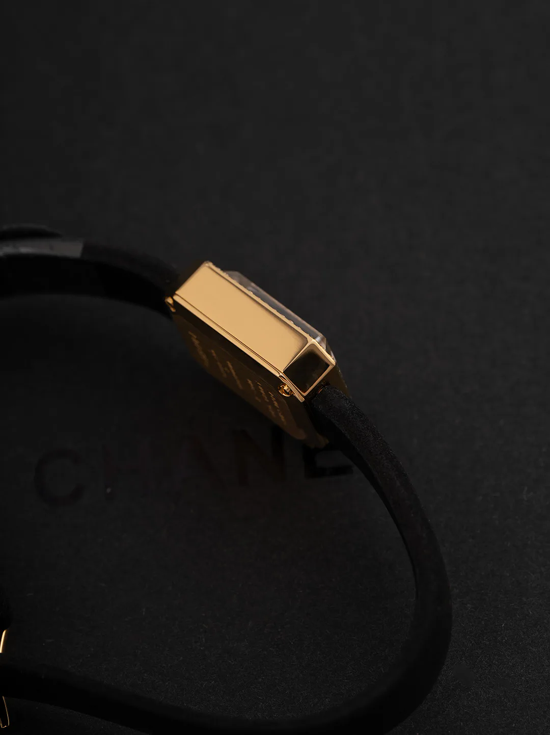Women's Watches CHANEL 18202055