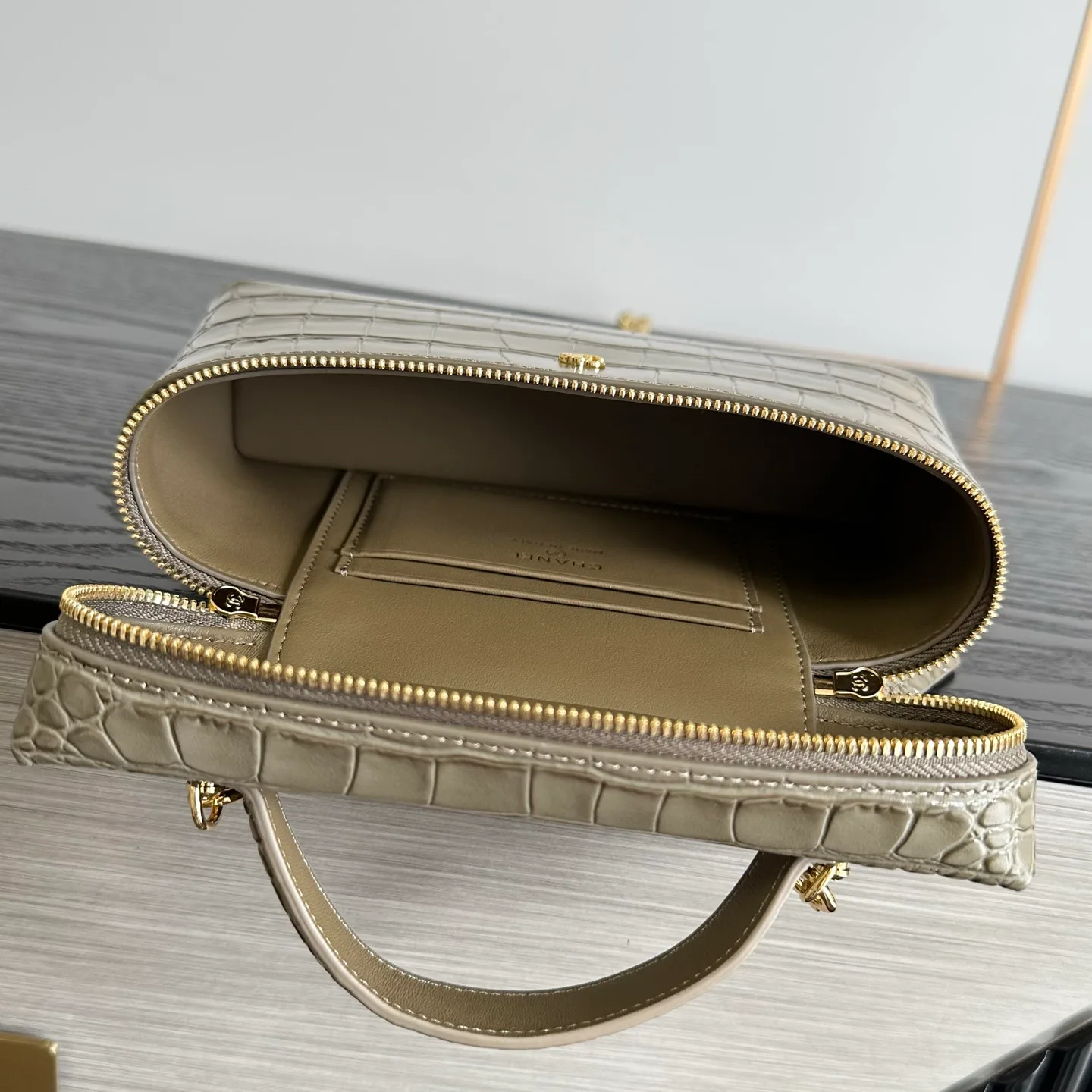 Women's Classic Handbags CHANEL 17827601