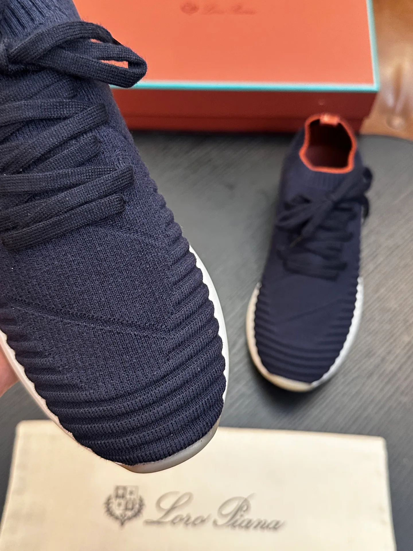Men's Sneakers LORO PIANA 18380084
