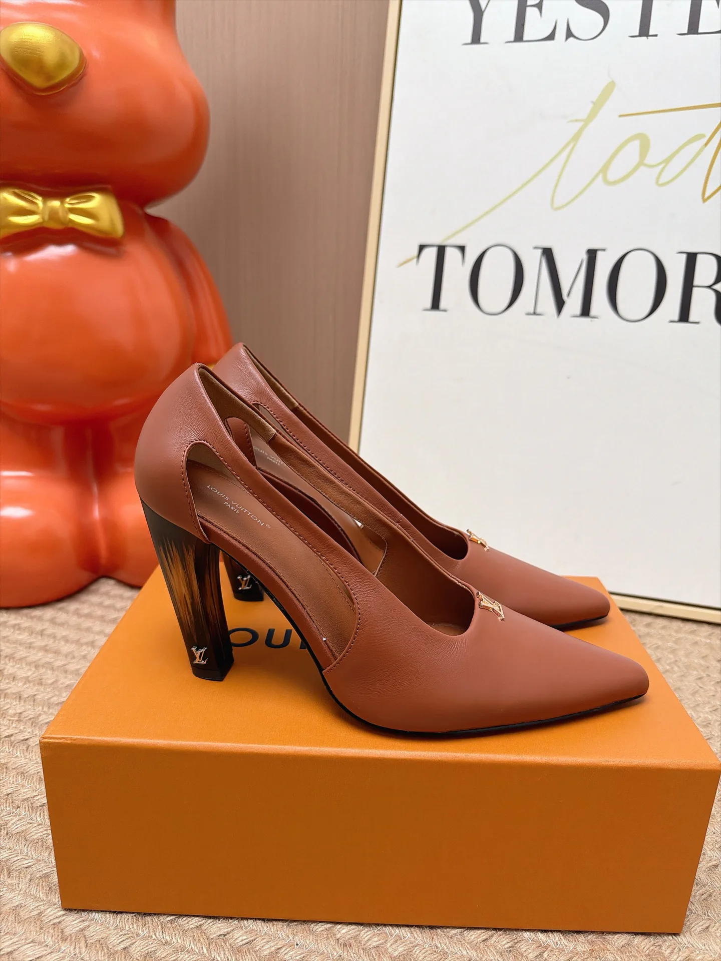Women's Heels LOUIS VUITTON 18275878