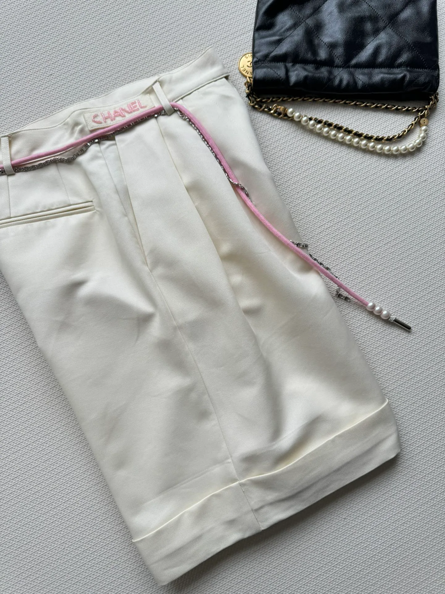 Women's Shorts CHANEL 16895186