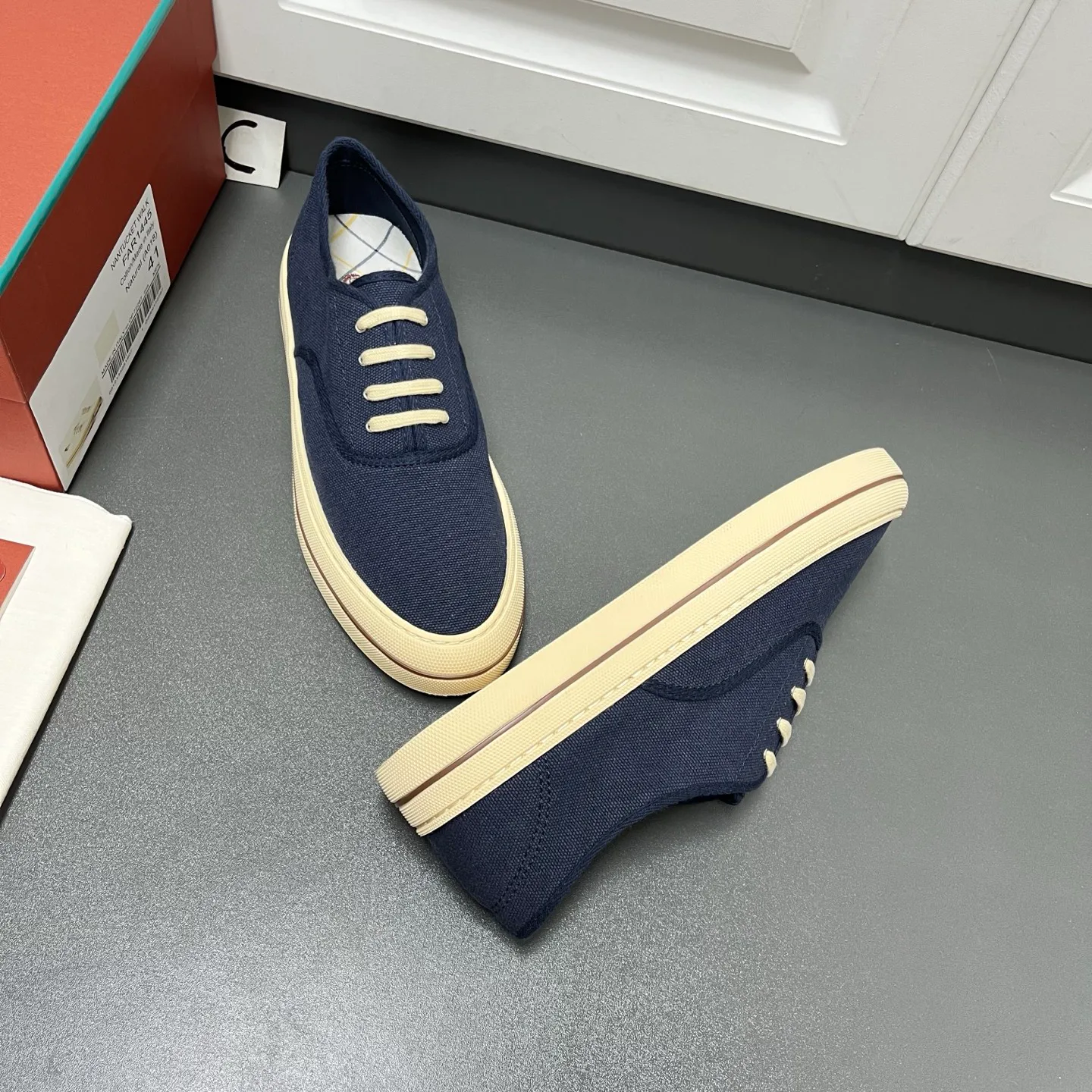 Men's Sneakers LORO PIANA 18500341