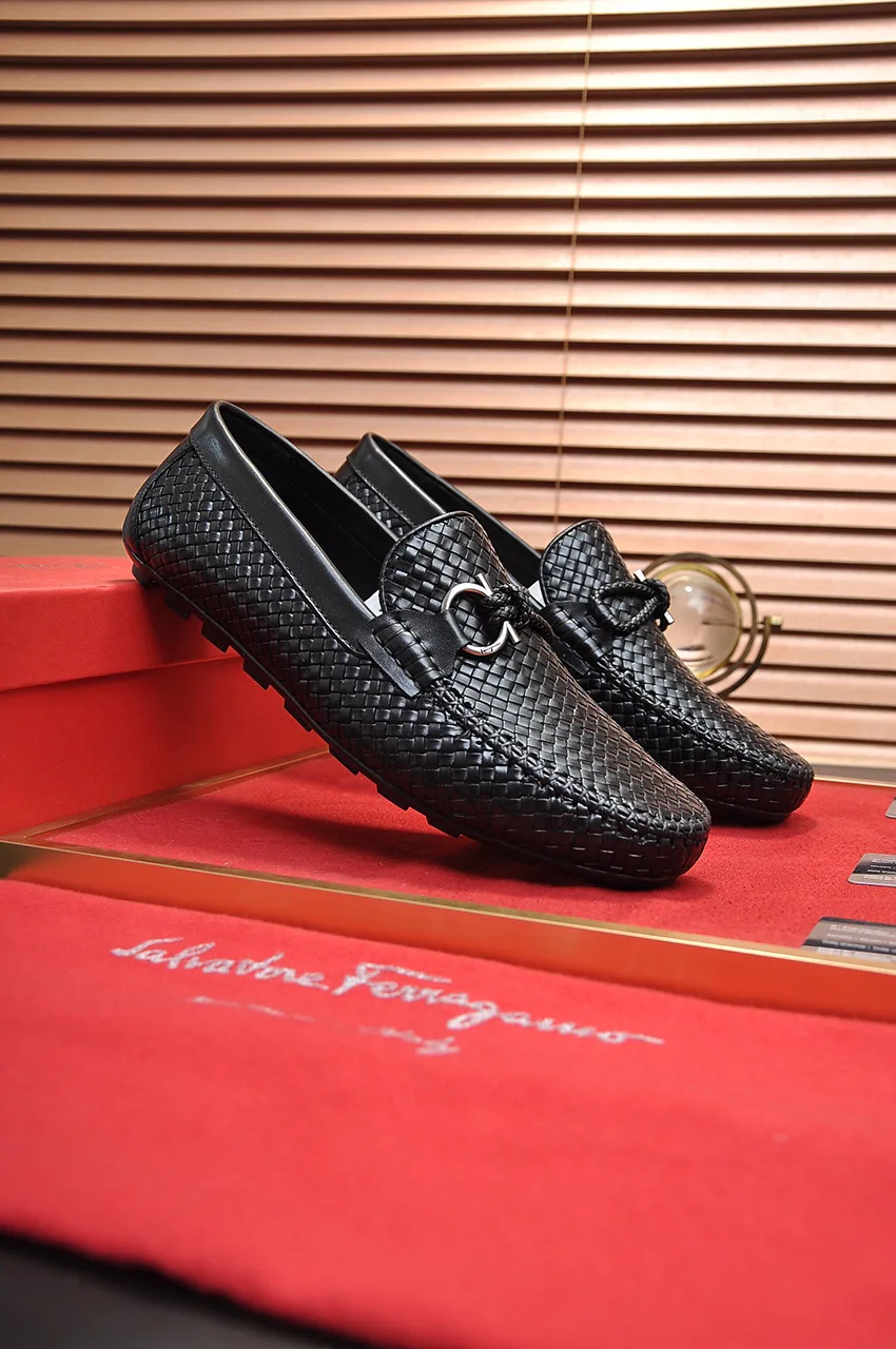 Men's Loafers And Dress Shoes SALVATORE FERRAGAMO 18262189