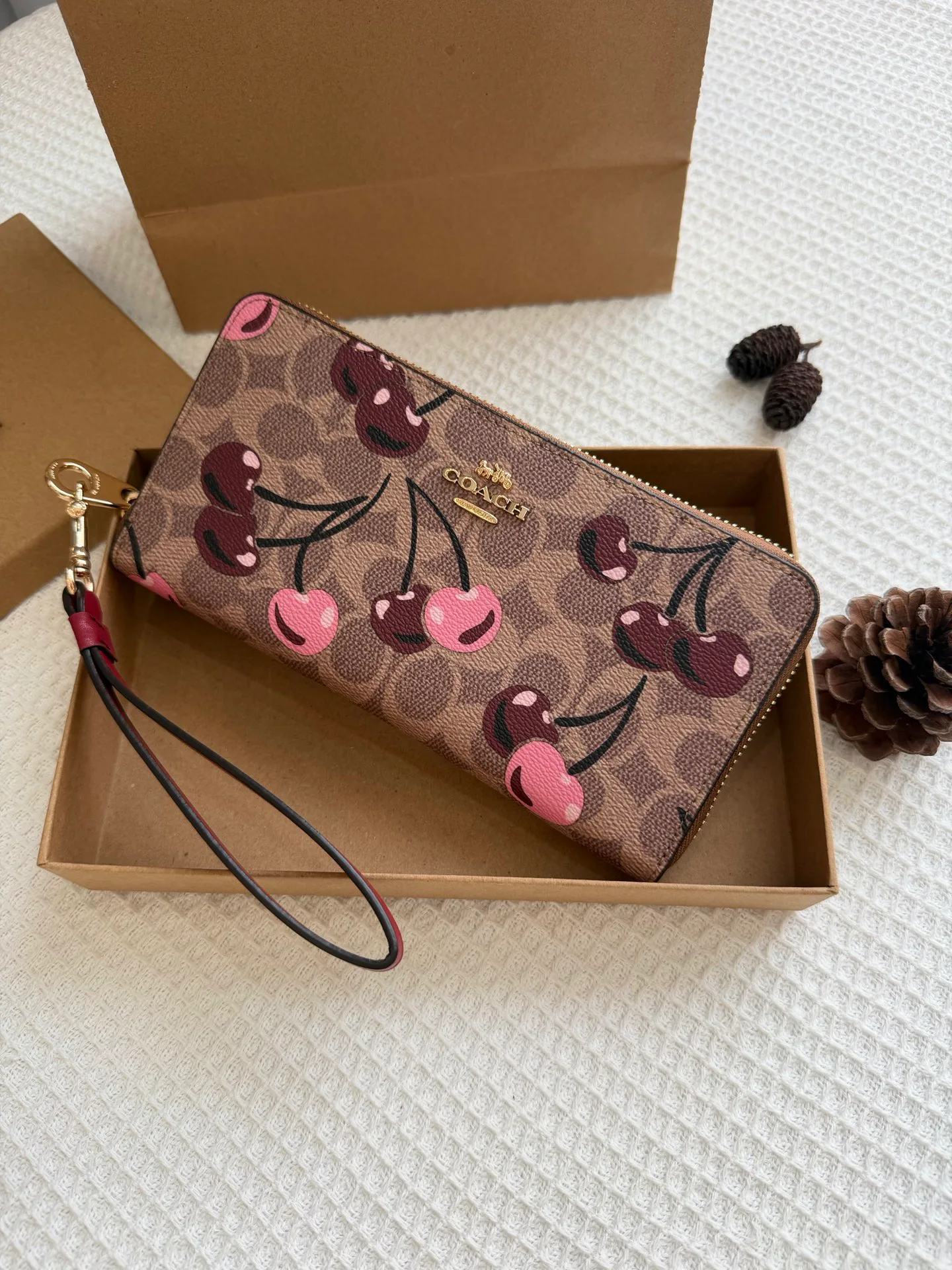 Women's Clutches COACH 18364955