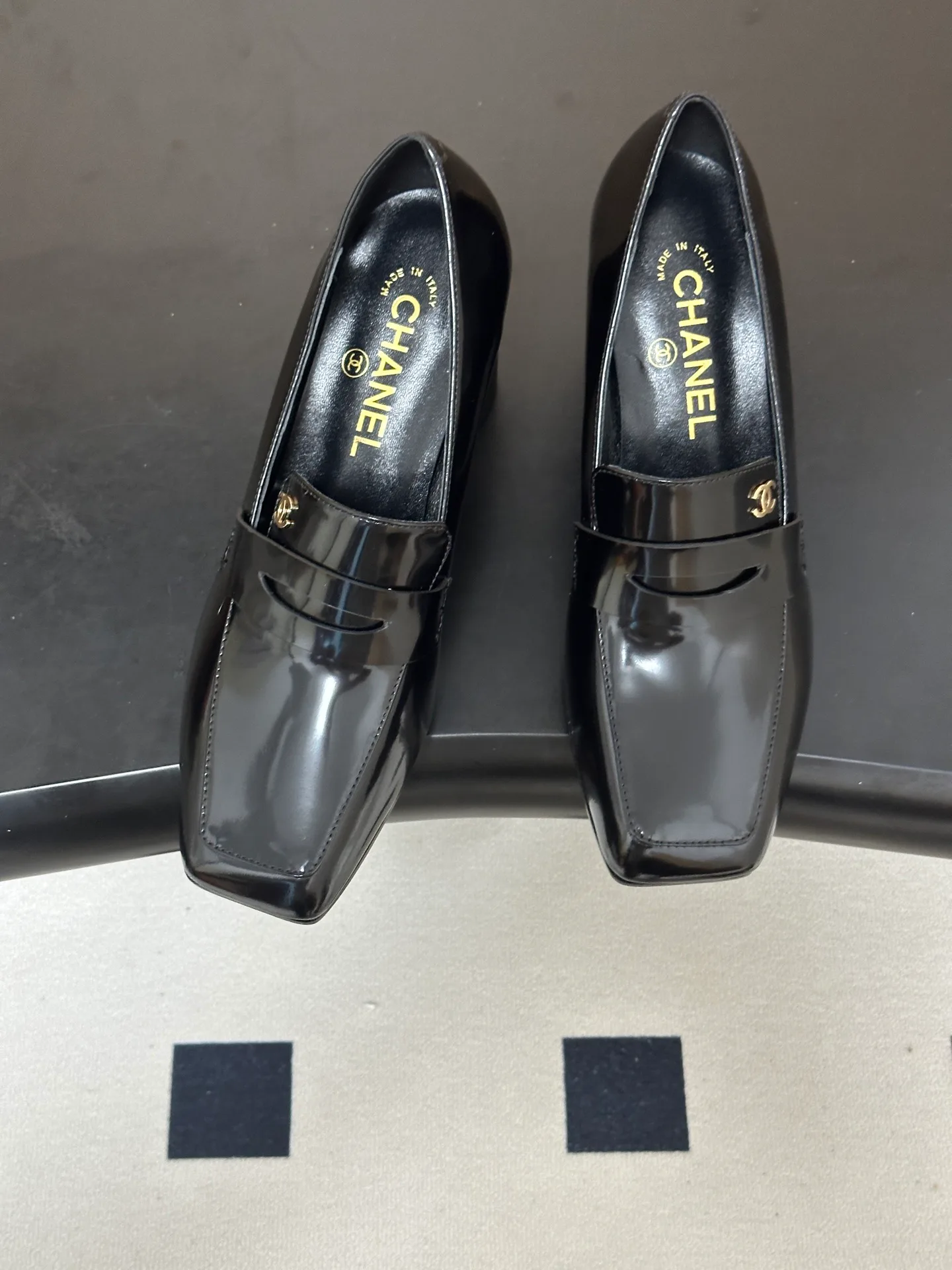 Women's Loafers And Moccasins CHANEL 18049688