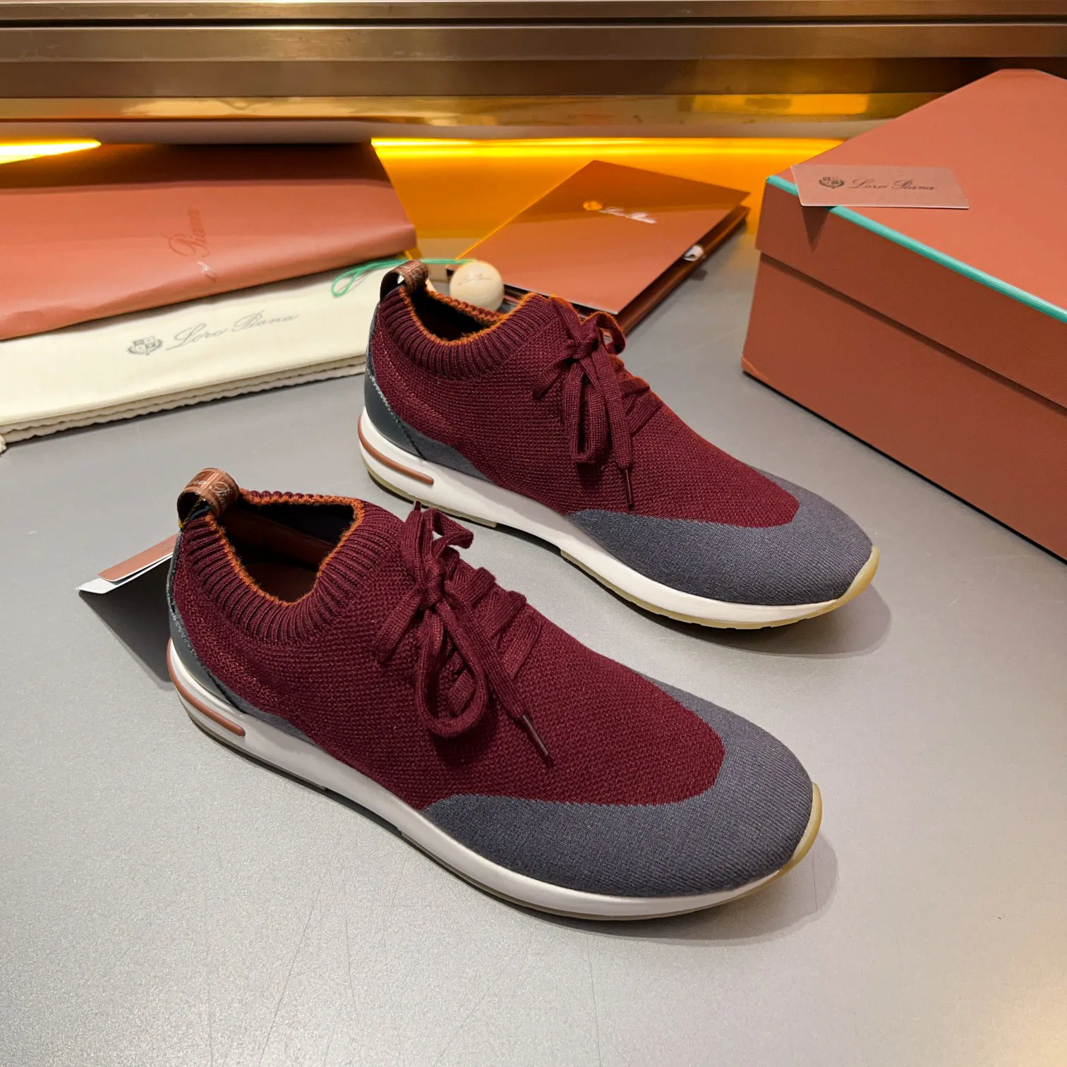 Men's Sneakers LORO PIANA 18250761
