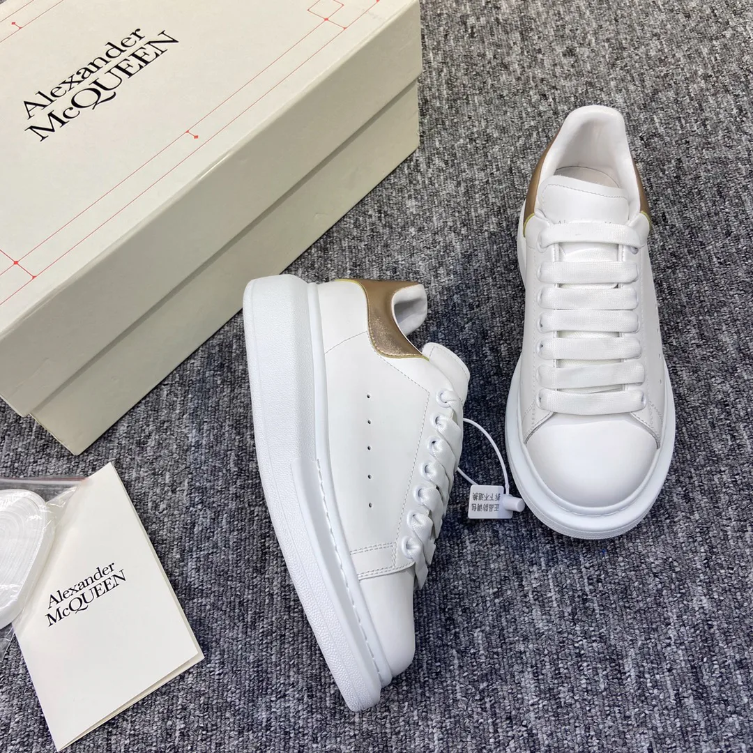 Women's Sneakers ALEXANDER MCQUEEN 17963416