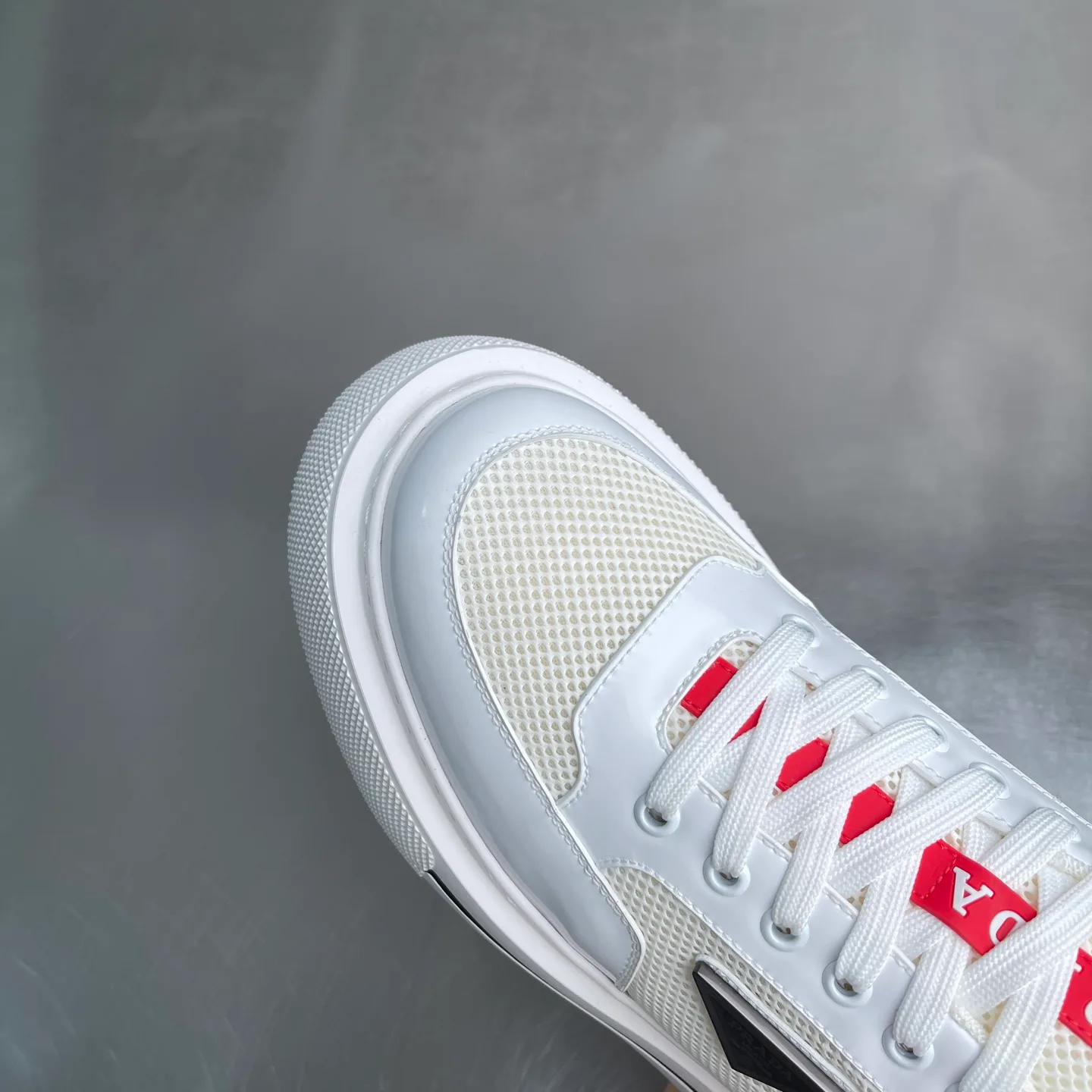 Men's Sneakers PRADA 18385653