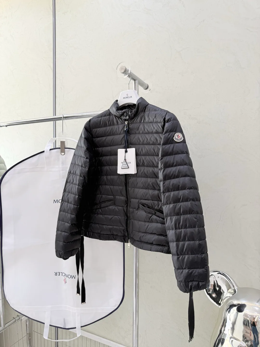 Men's Jackets And Down Jackets MONCLER 18052705