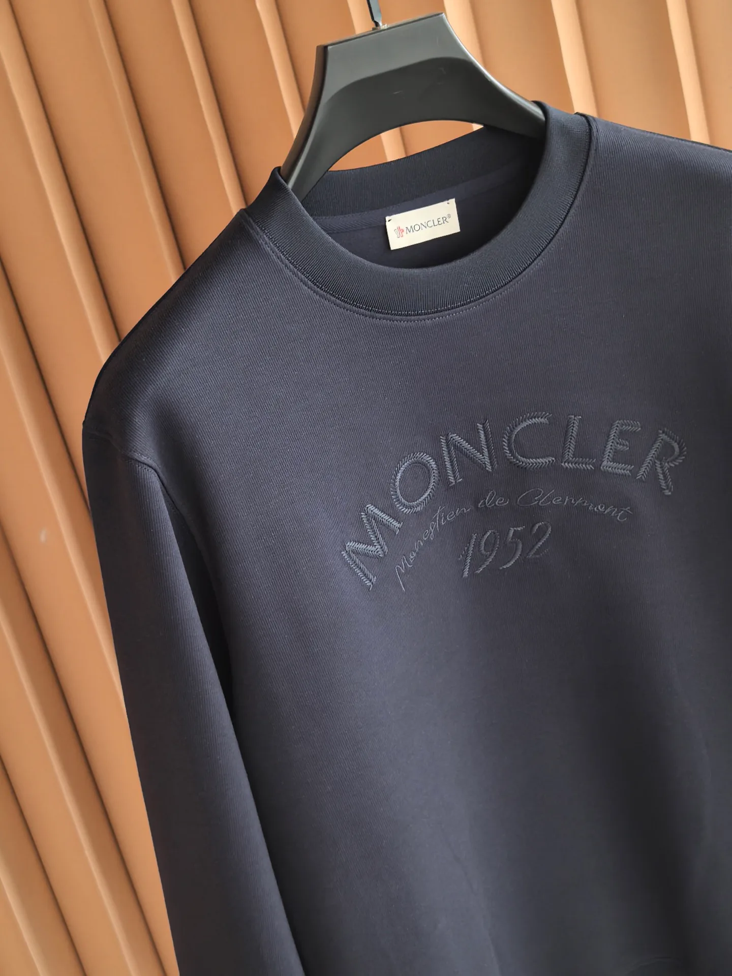Men's Sweatshirts And Hoodies MONCLER 17617260