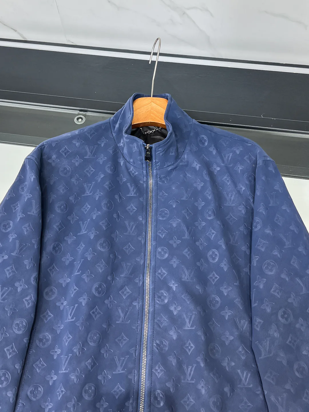 Men's Jackets And Down Jackets LOUIS VUITTON 18499110