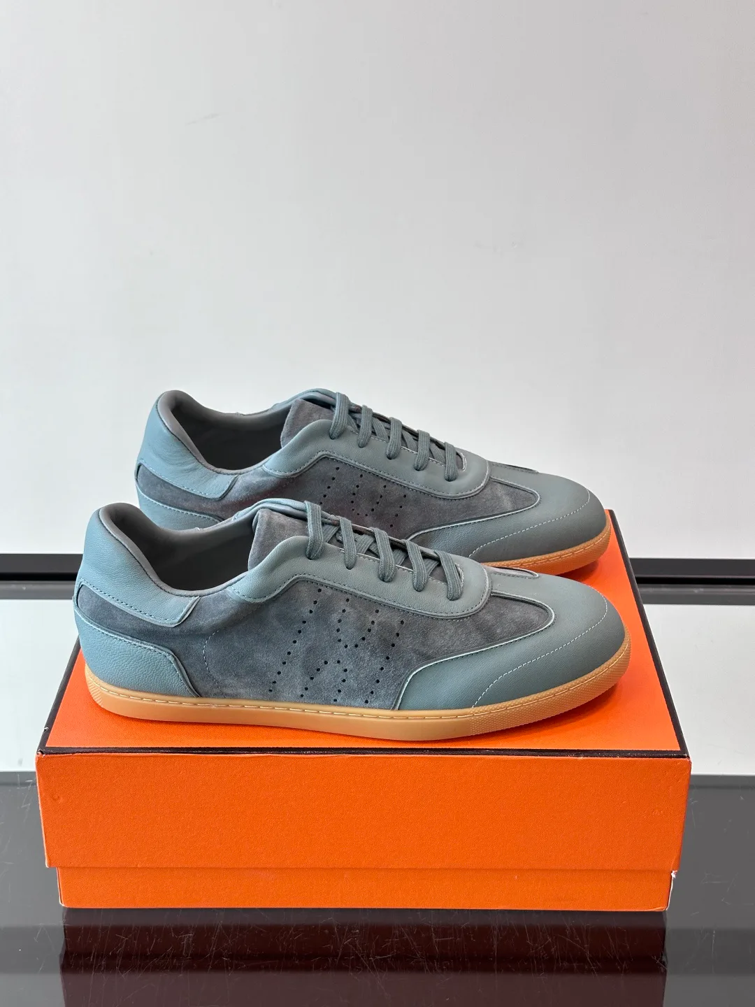 Men's Sneakers HERMES 18449453