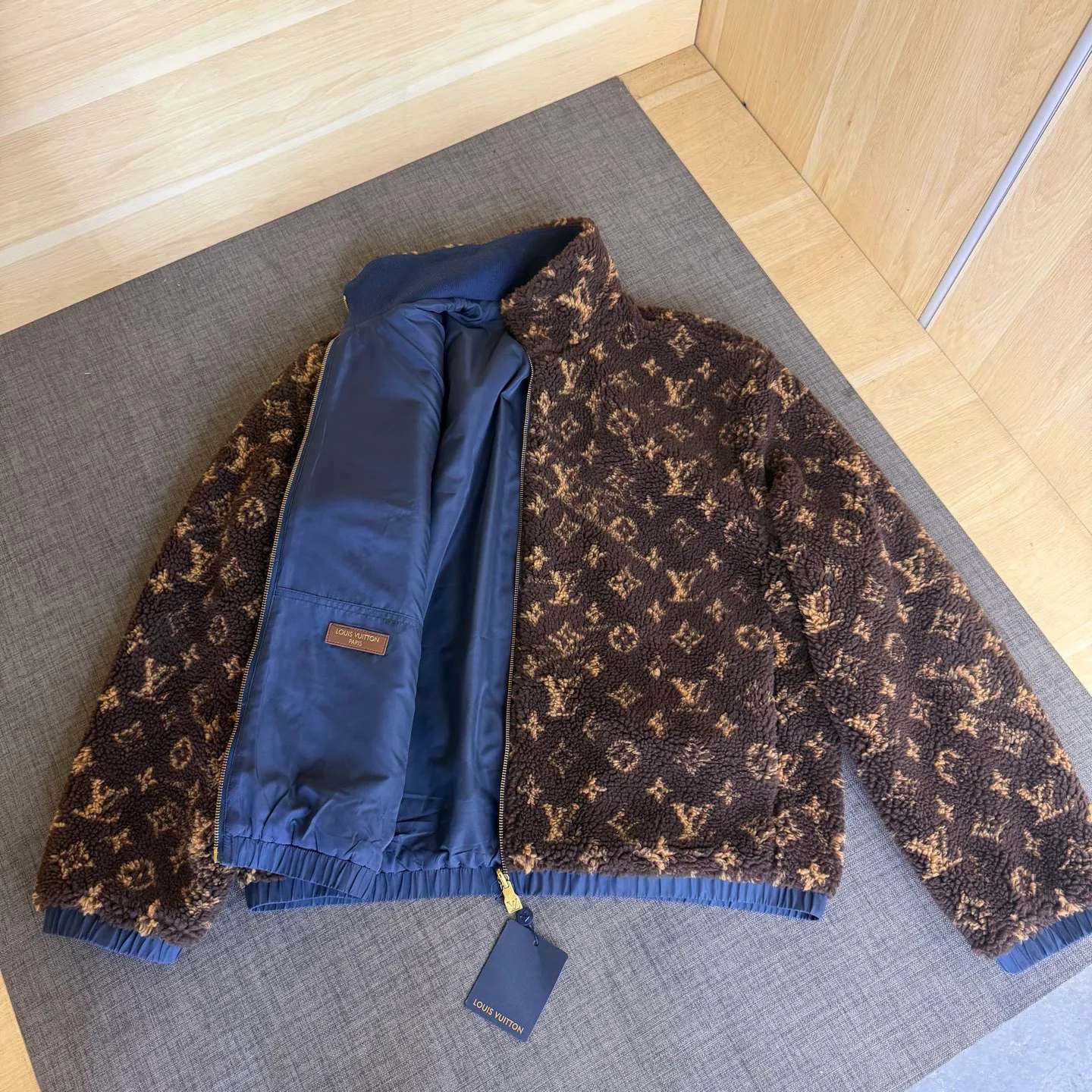 Куртки И Пуховики Мужские Louis Vuitton 18648303
