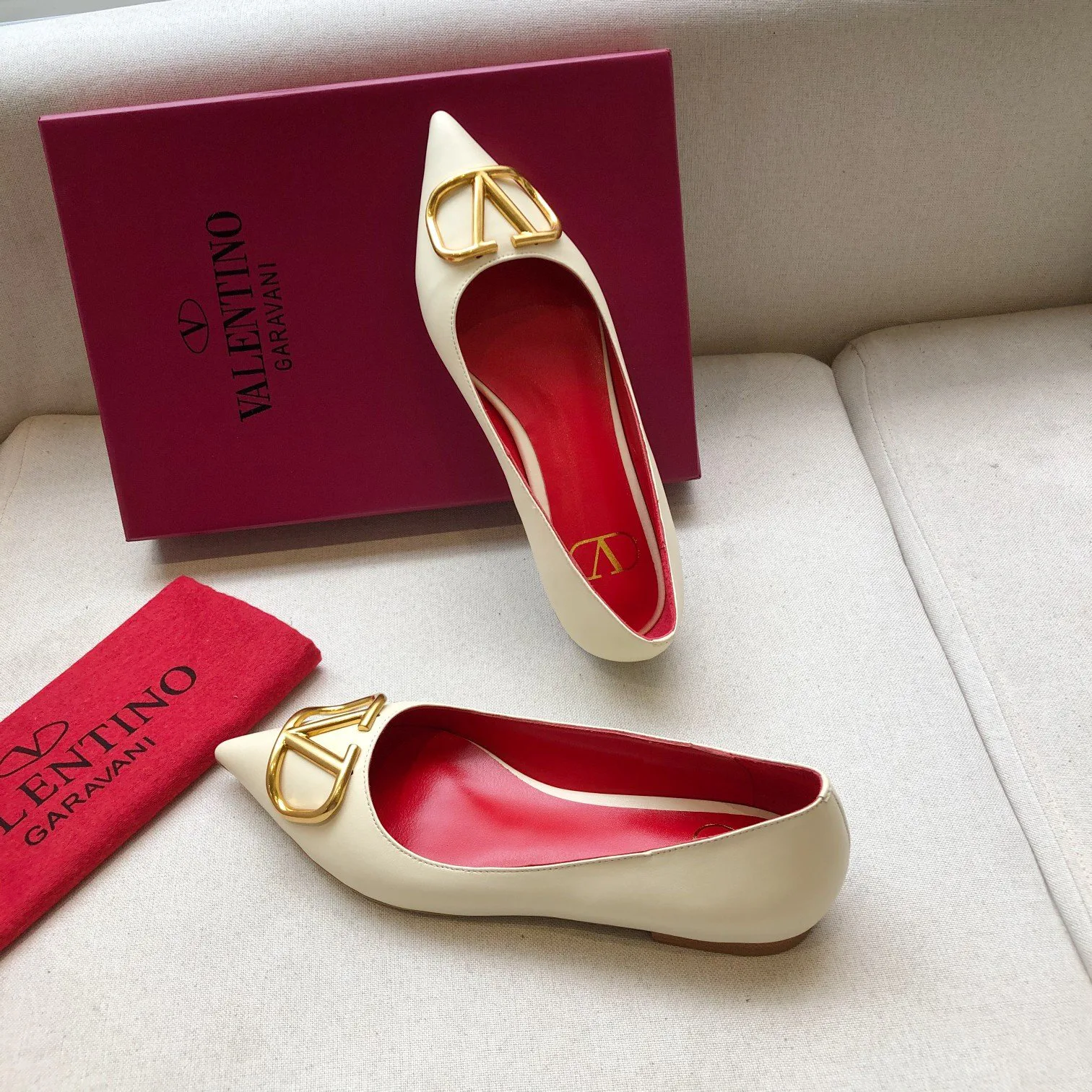 Women's Heels VALENTINO 17956852