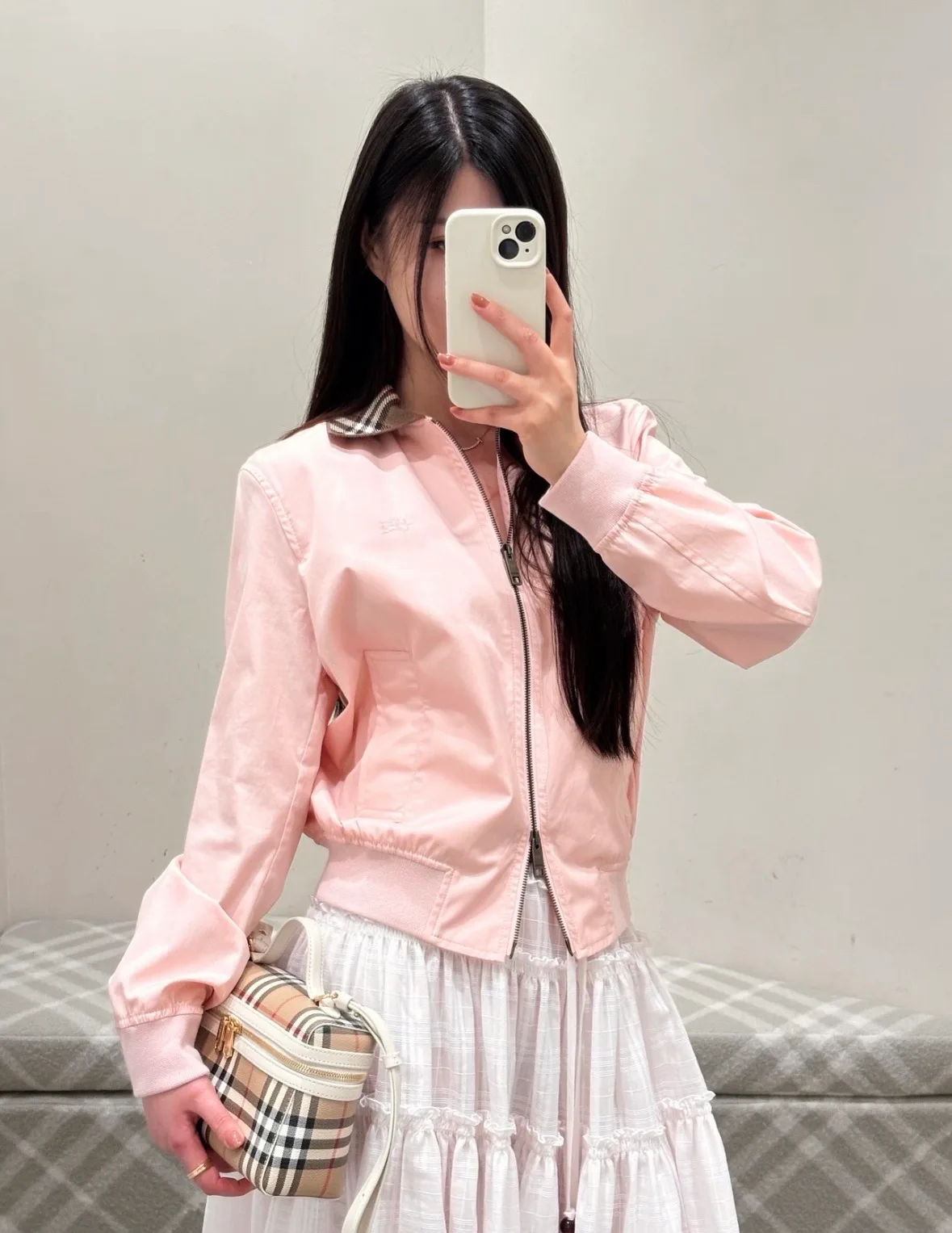 Women's Jackets And Down Jackets BURBERRY 18253290