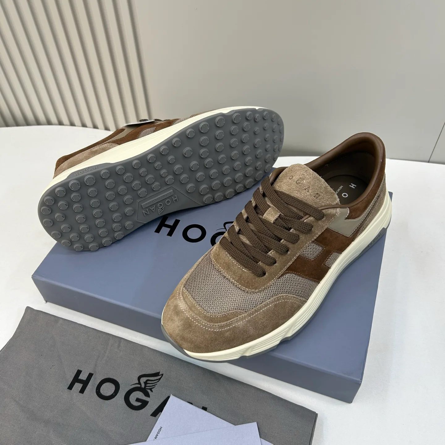 Men's Sneakers HOGAN 17280331