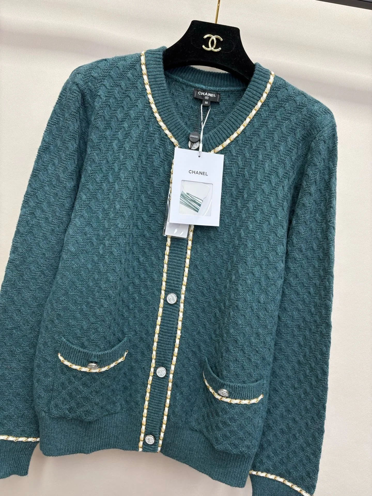 Women's Jumpers And Sweaters CHANEL 18057540