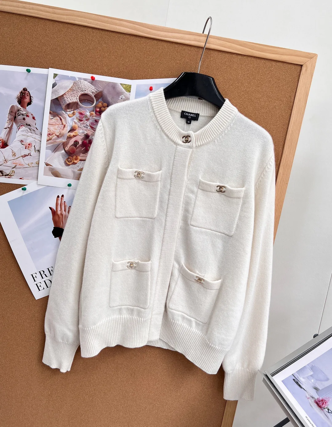 Women's Jumpers And Sweaters CHANEL 18308166