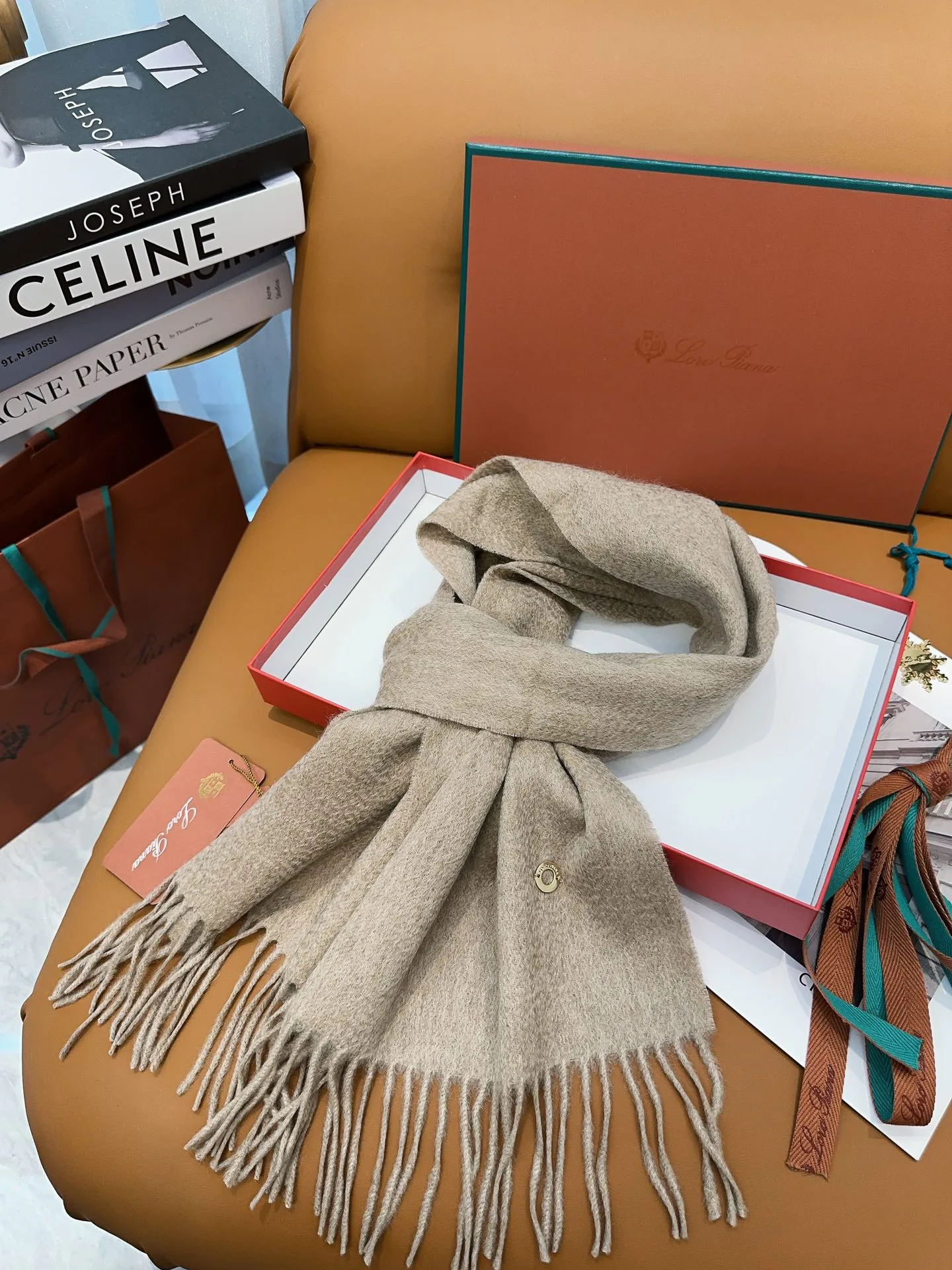 Scarves LORO PIANA 18105453