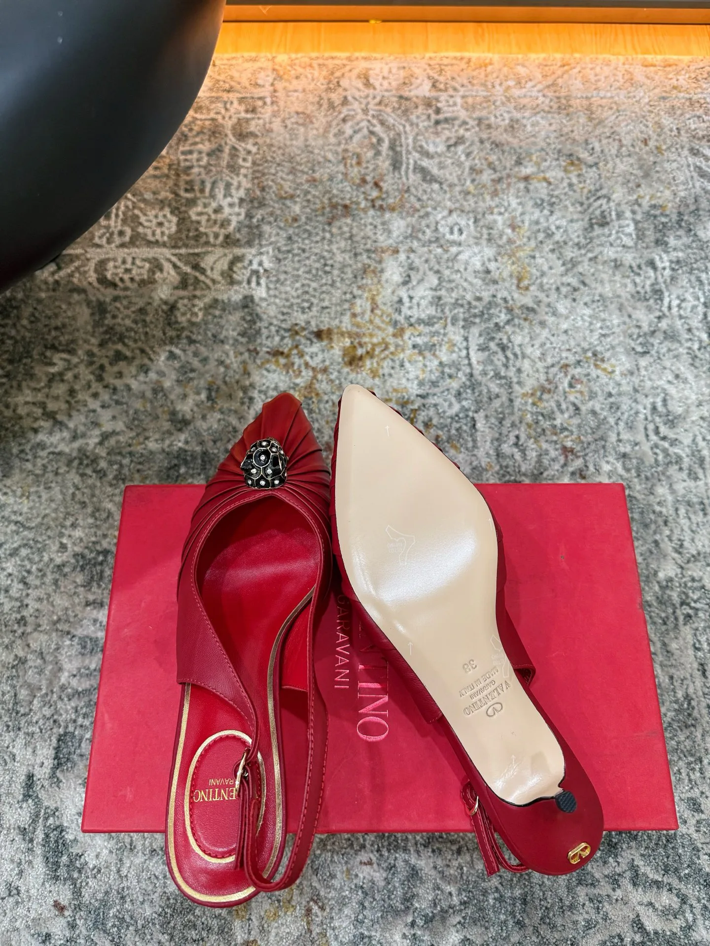 Women's Heels VALENTINO 18415147