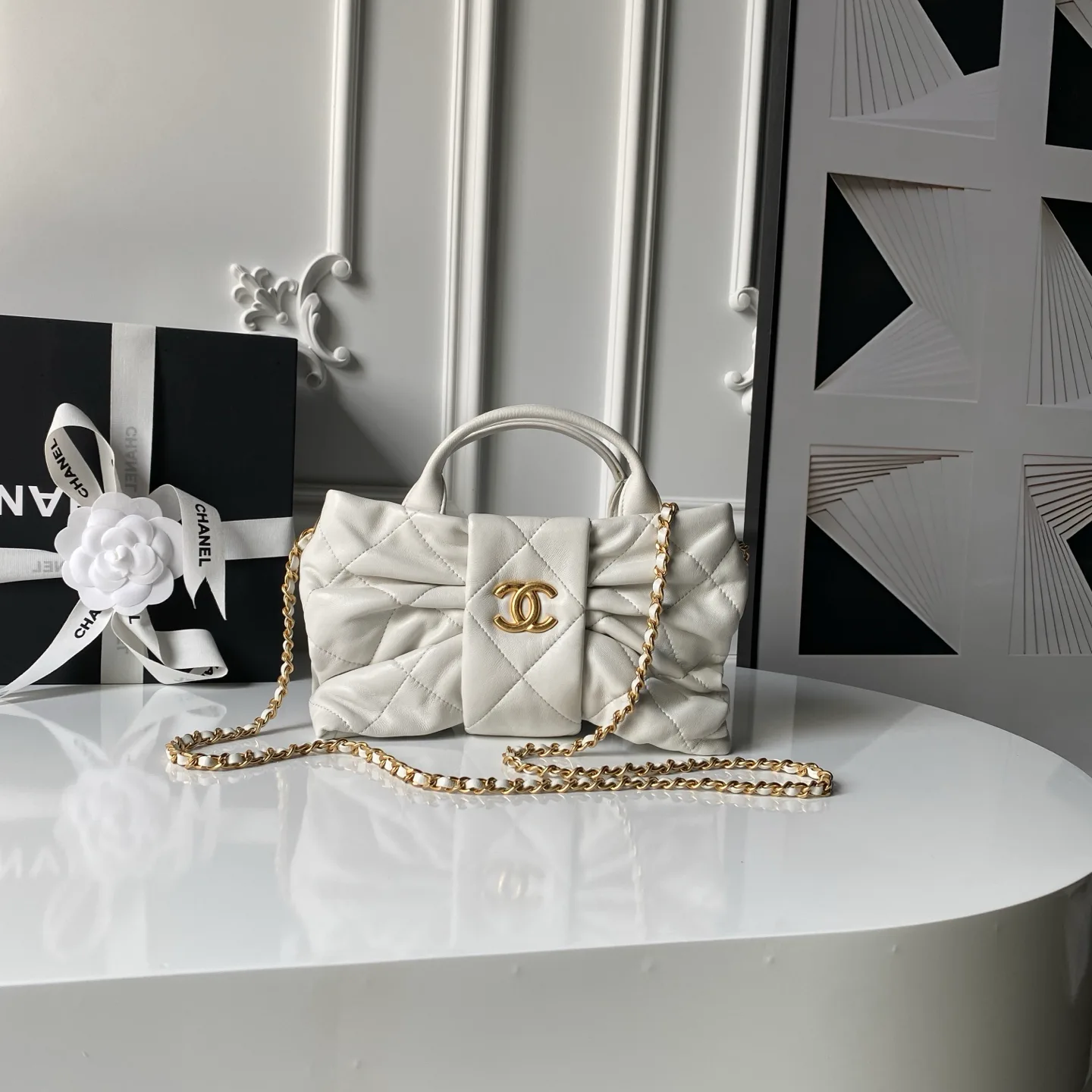 Women's Classic Handbags CHANEL 18207775