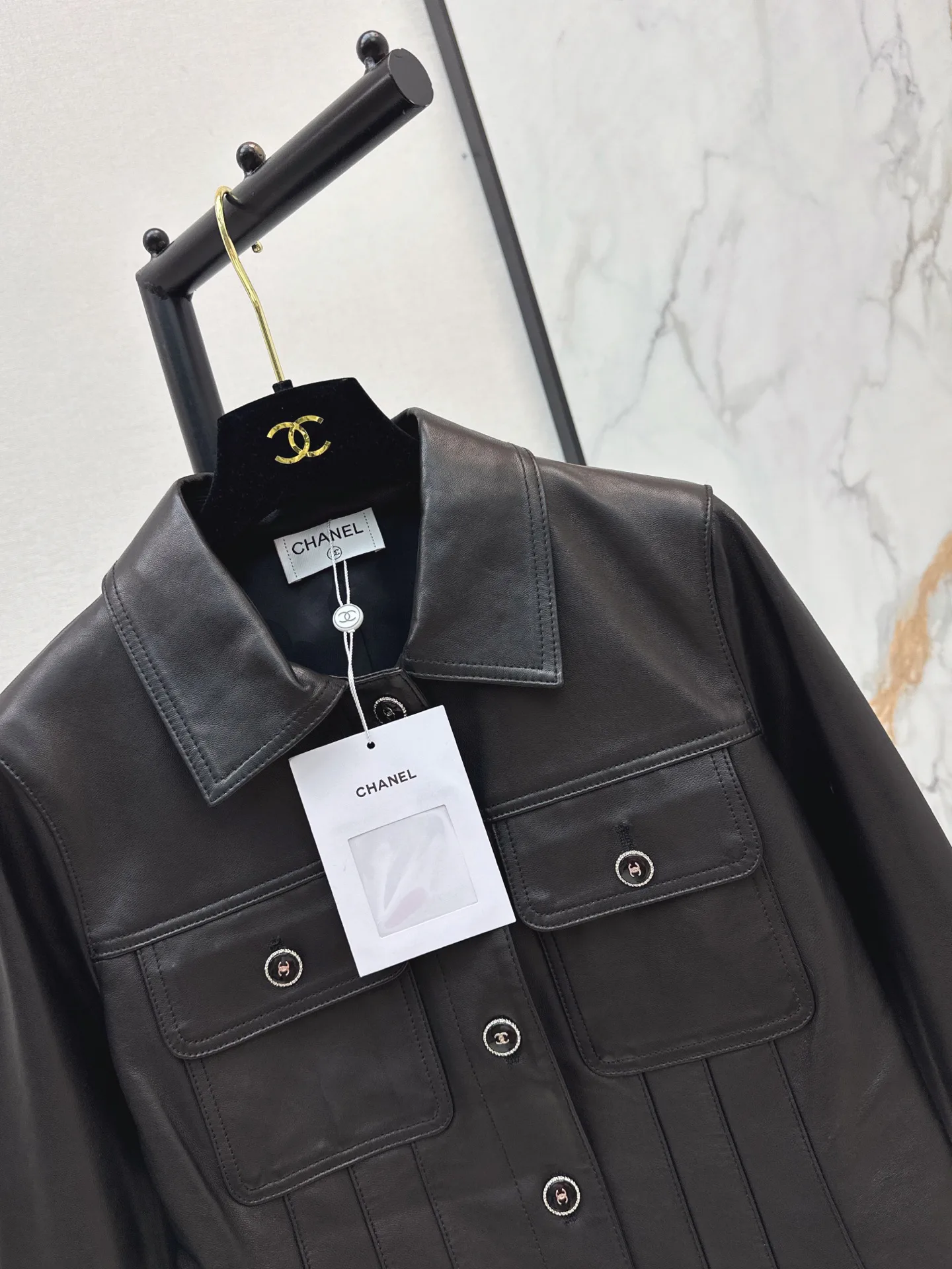 Women's Leather Jackets And Sheepskin Coats CHANEL 18173023