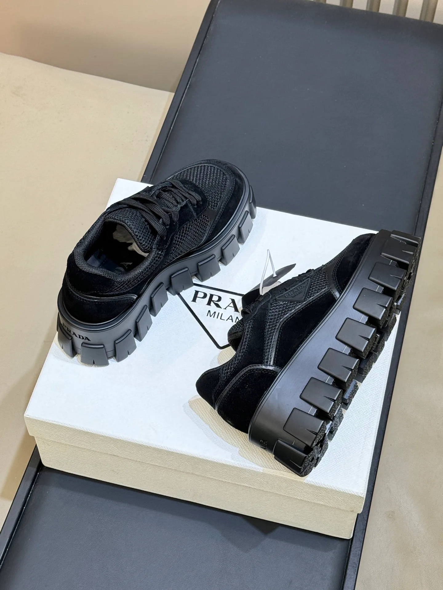 Women's Sneakers PRADA 18072934