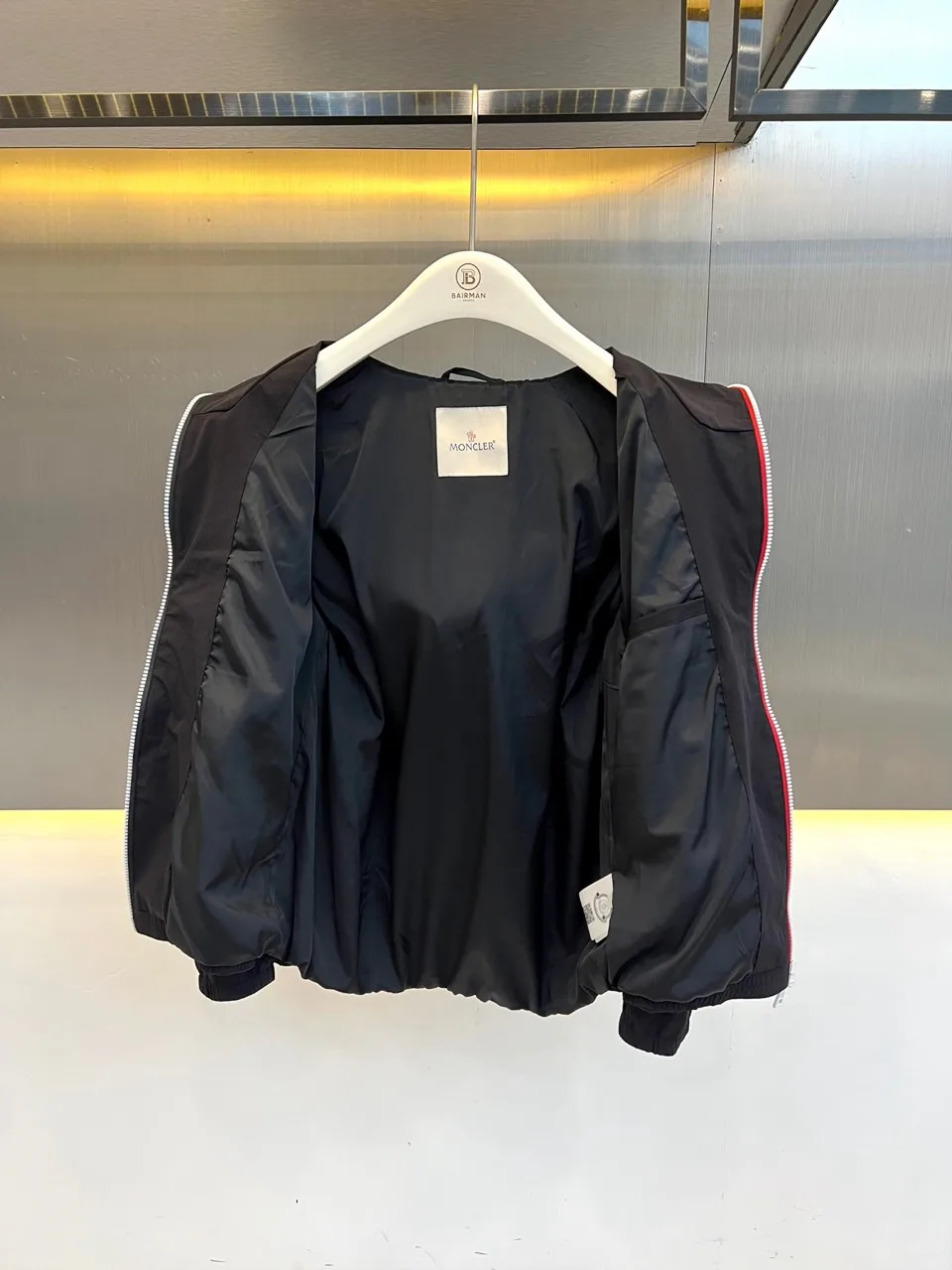 Men's Jackets And Down Jackets MONCLER 18416770