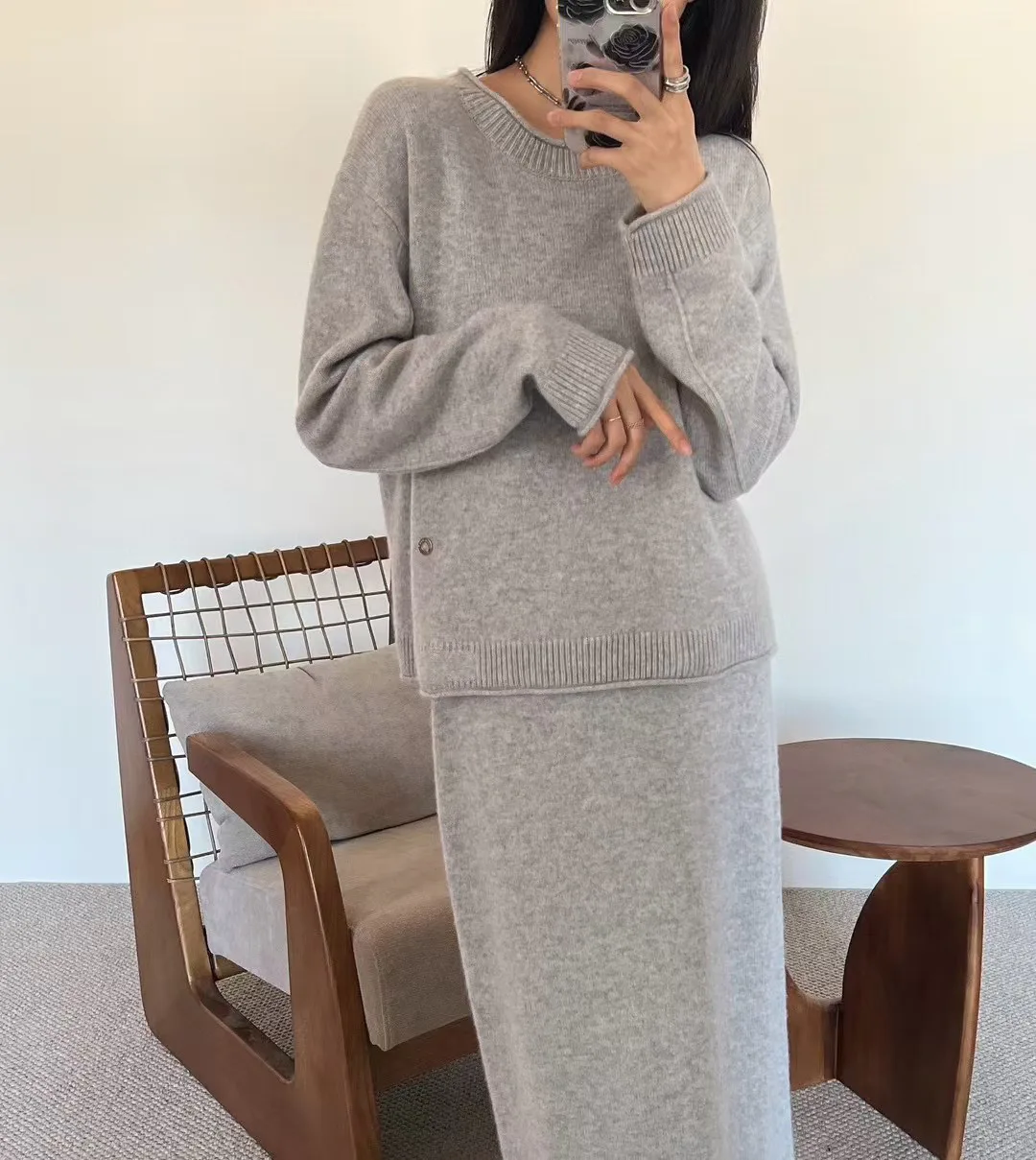 Women's Jumpers And Sweaters LORO PIANA 17939163