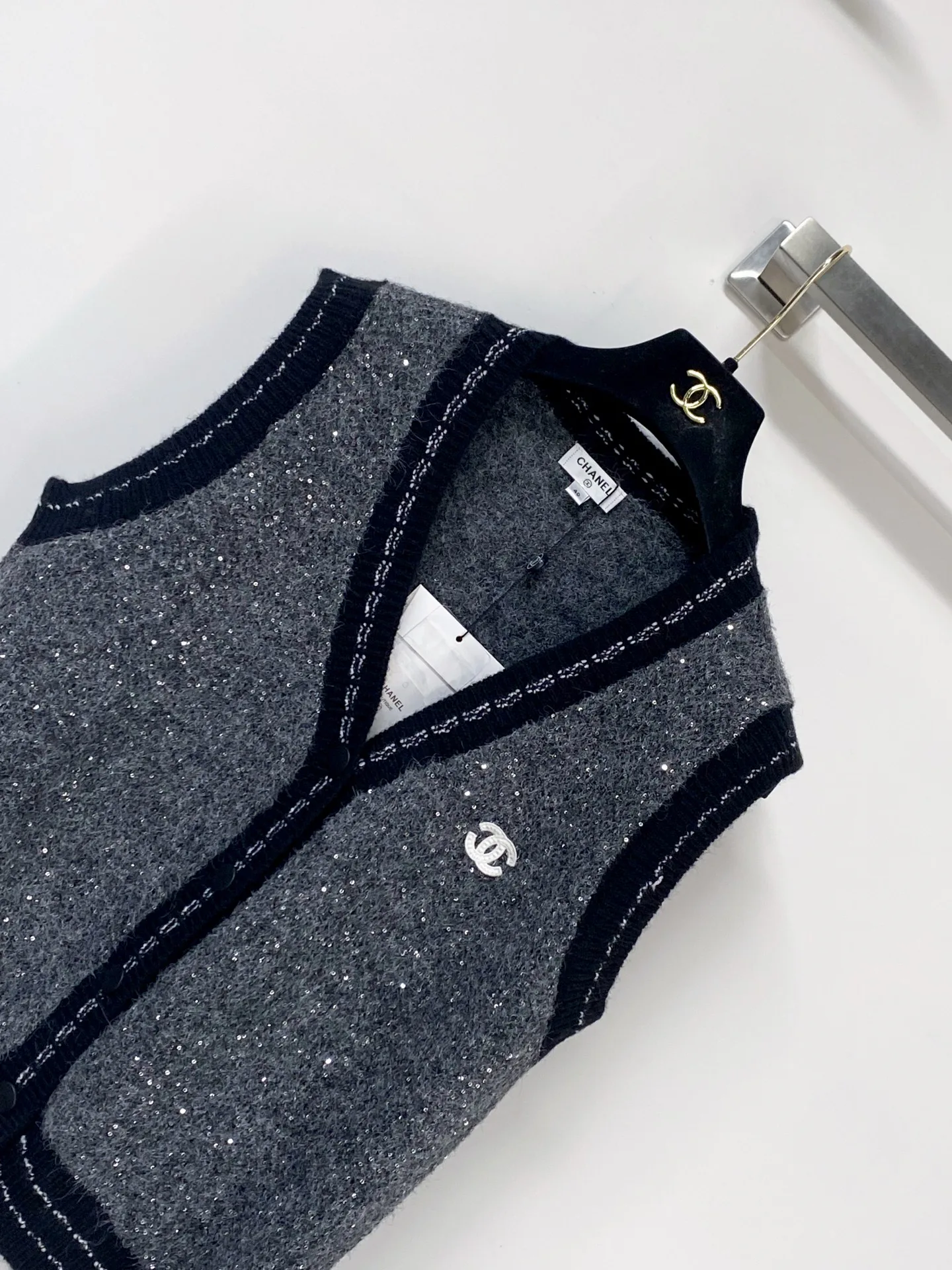 Women's Vests CHANEL 18031374