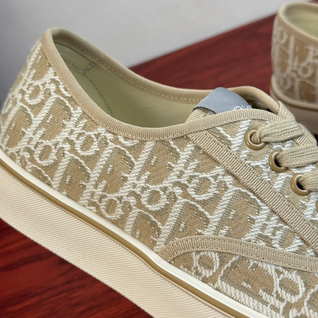 Men's Sneakers CHRISTIAN DIOR 18100587