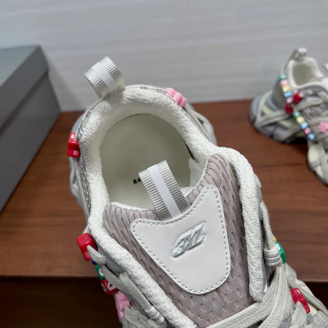 Men's Sneakers BALENCIAGA 17598522
